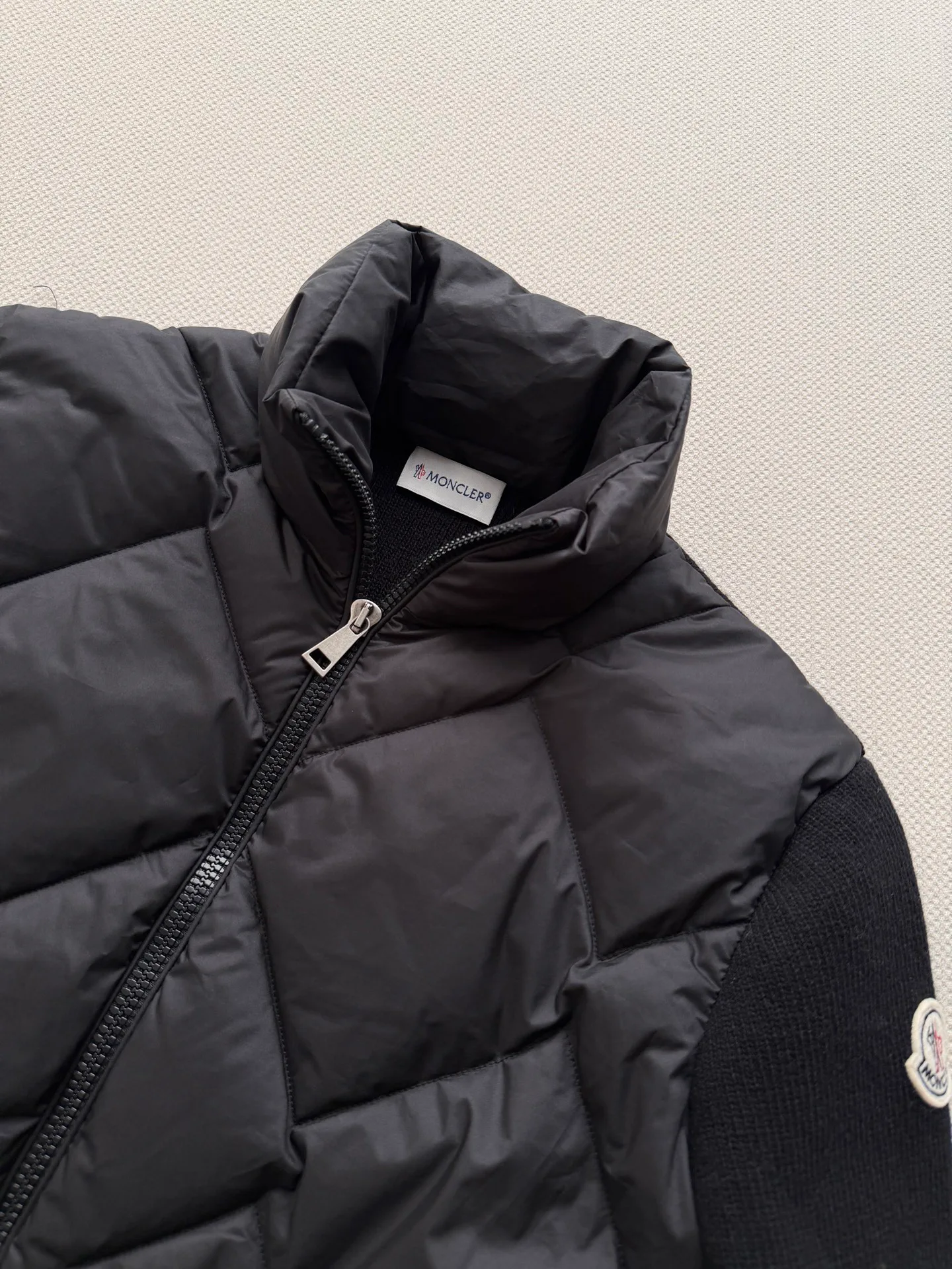 Куртки И Пуховики Женские Moncler 18769819