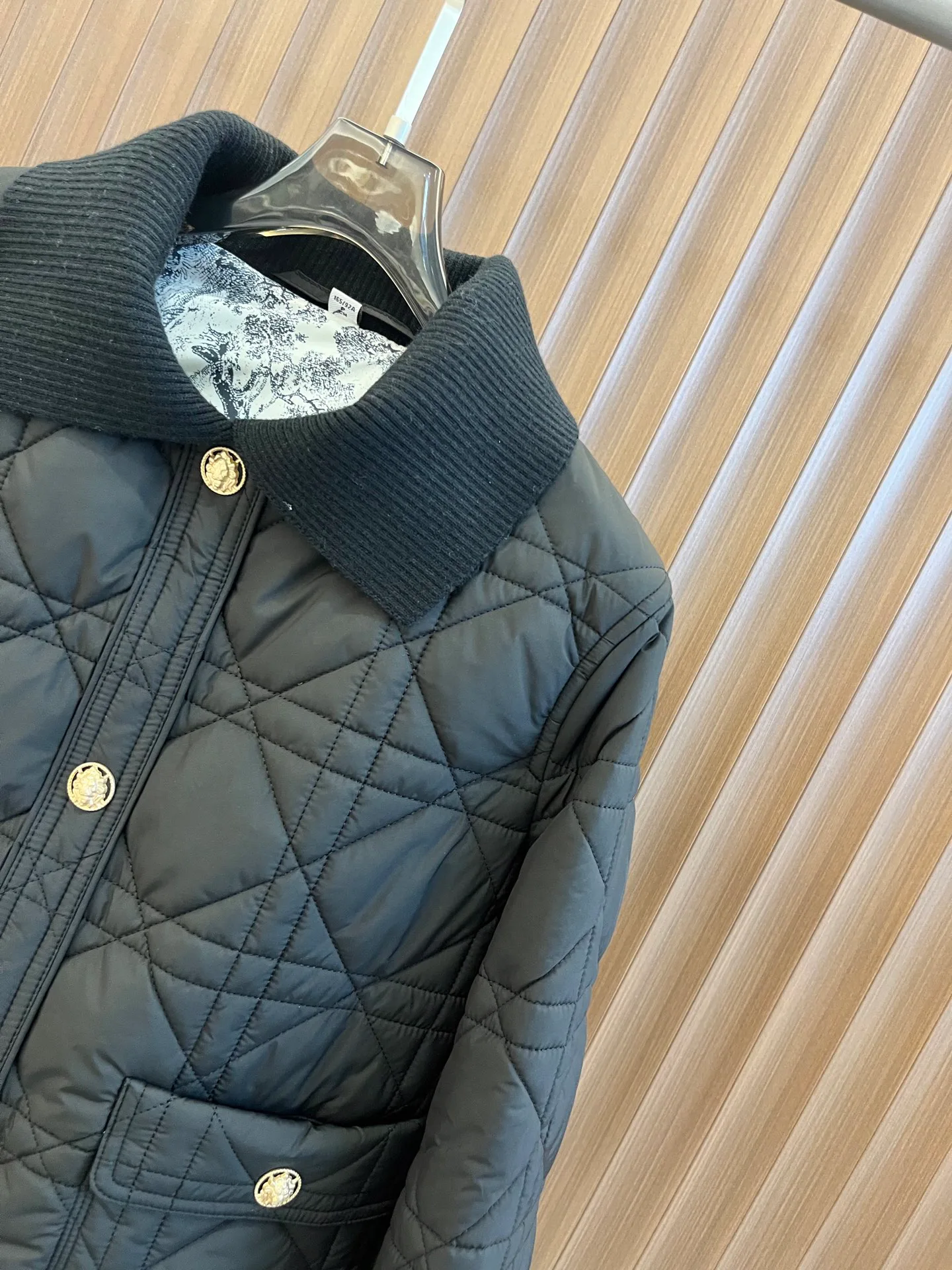Куртки И Пуховики Женские Christian Dior 18903185