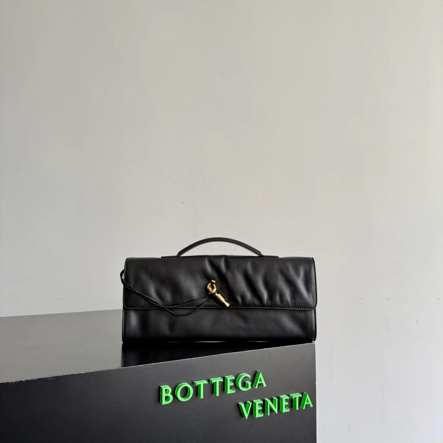 Клатчи Женские Bottega Veneta 11393187