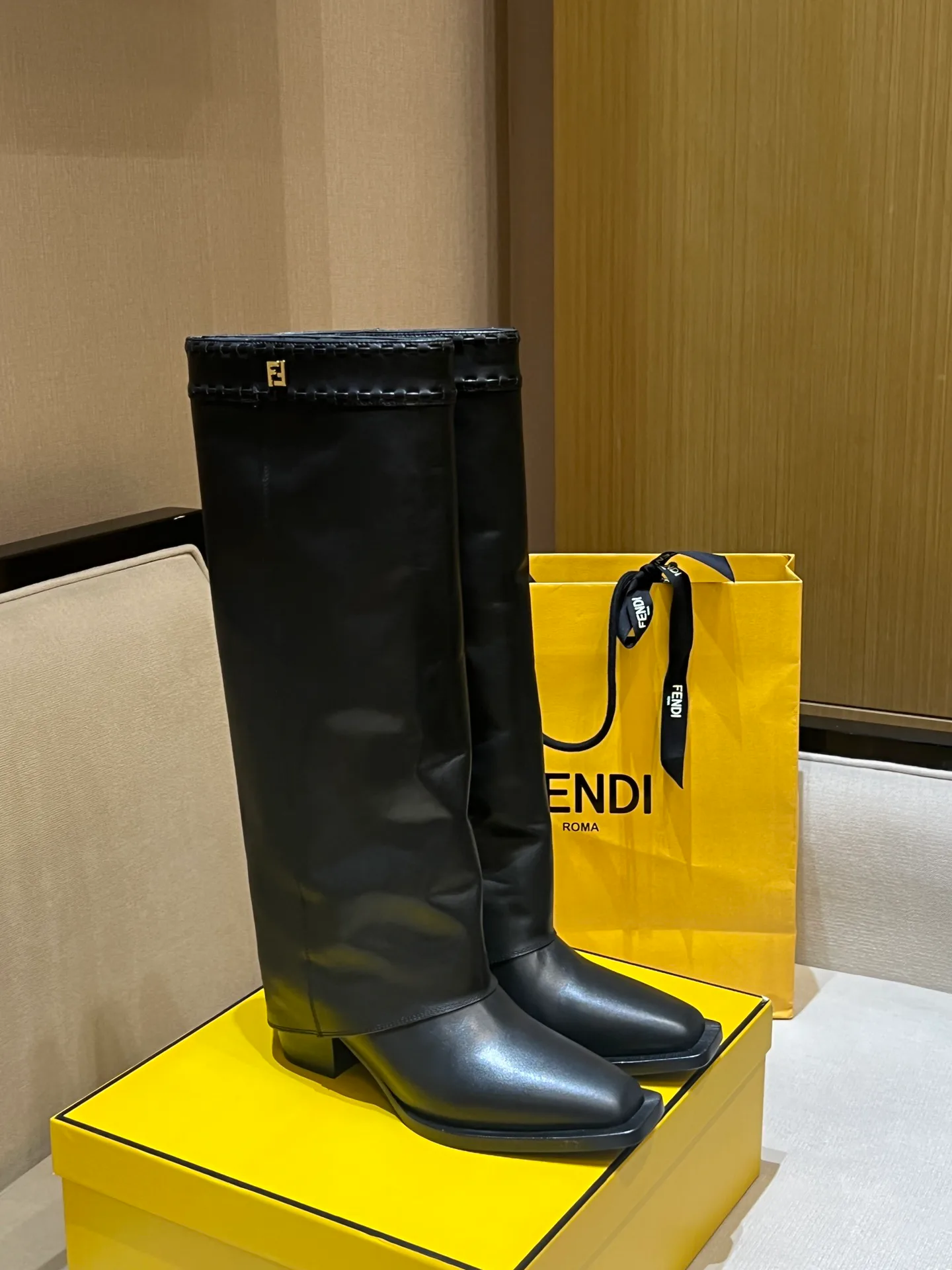 Сапоги Женские Fendi 1408650