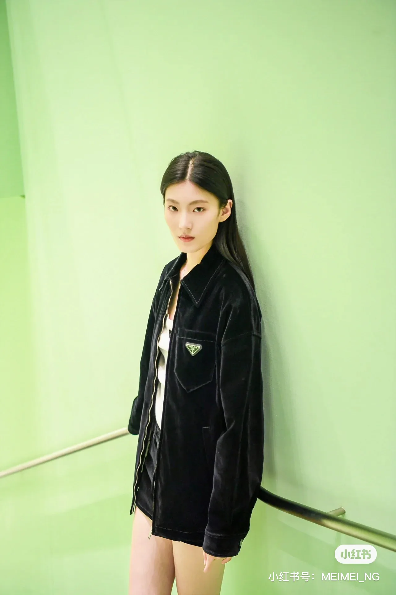 Пальто Женские Prada 4917159