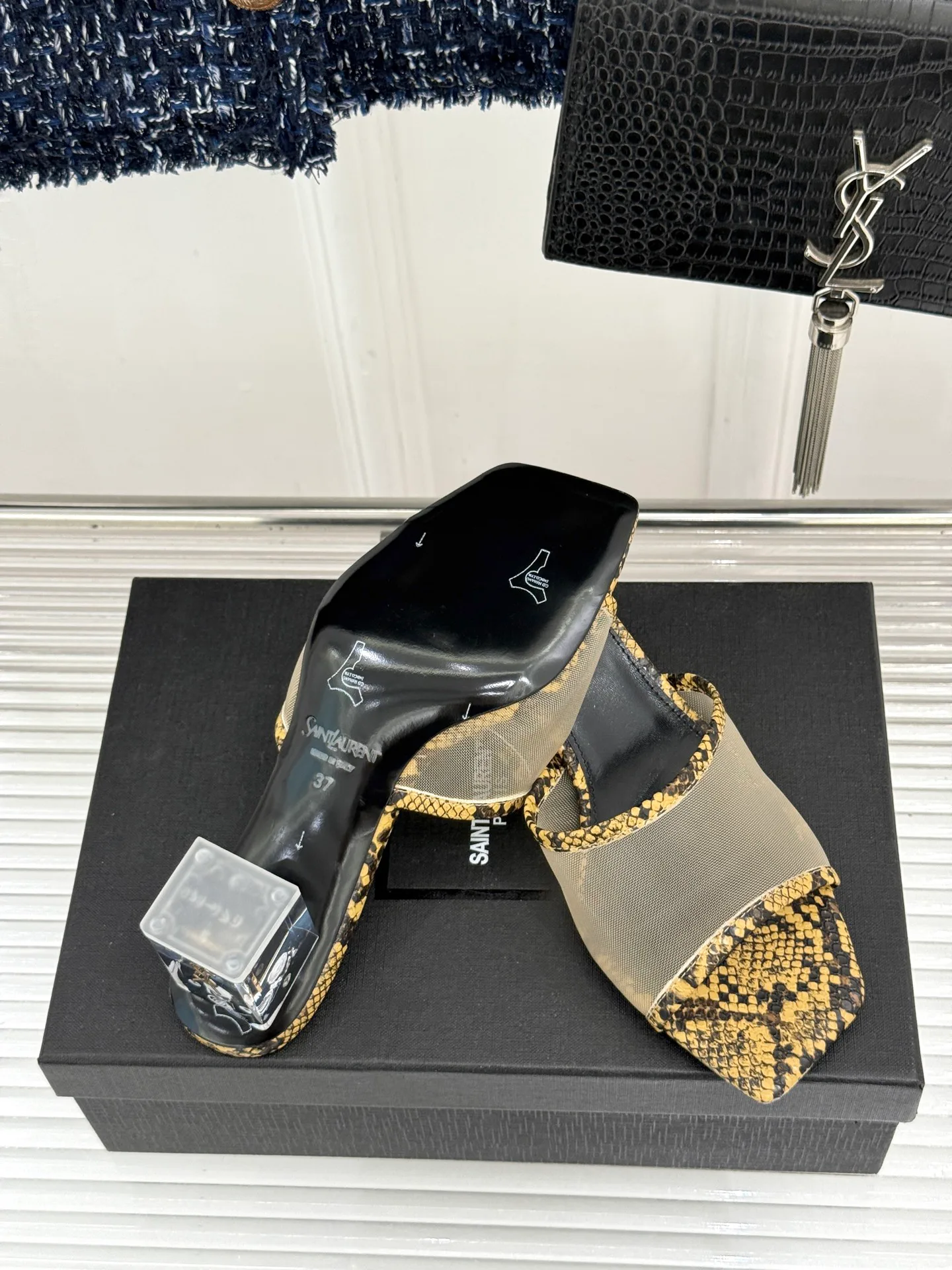 Босоножки Женские Saint Laurent 17024887