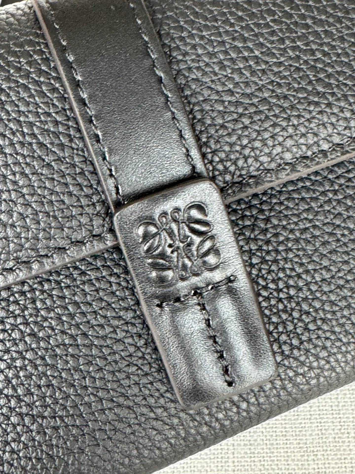 Клатчи Женские Saint Laurent 13339556