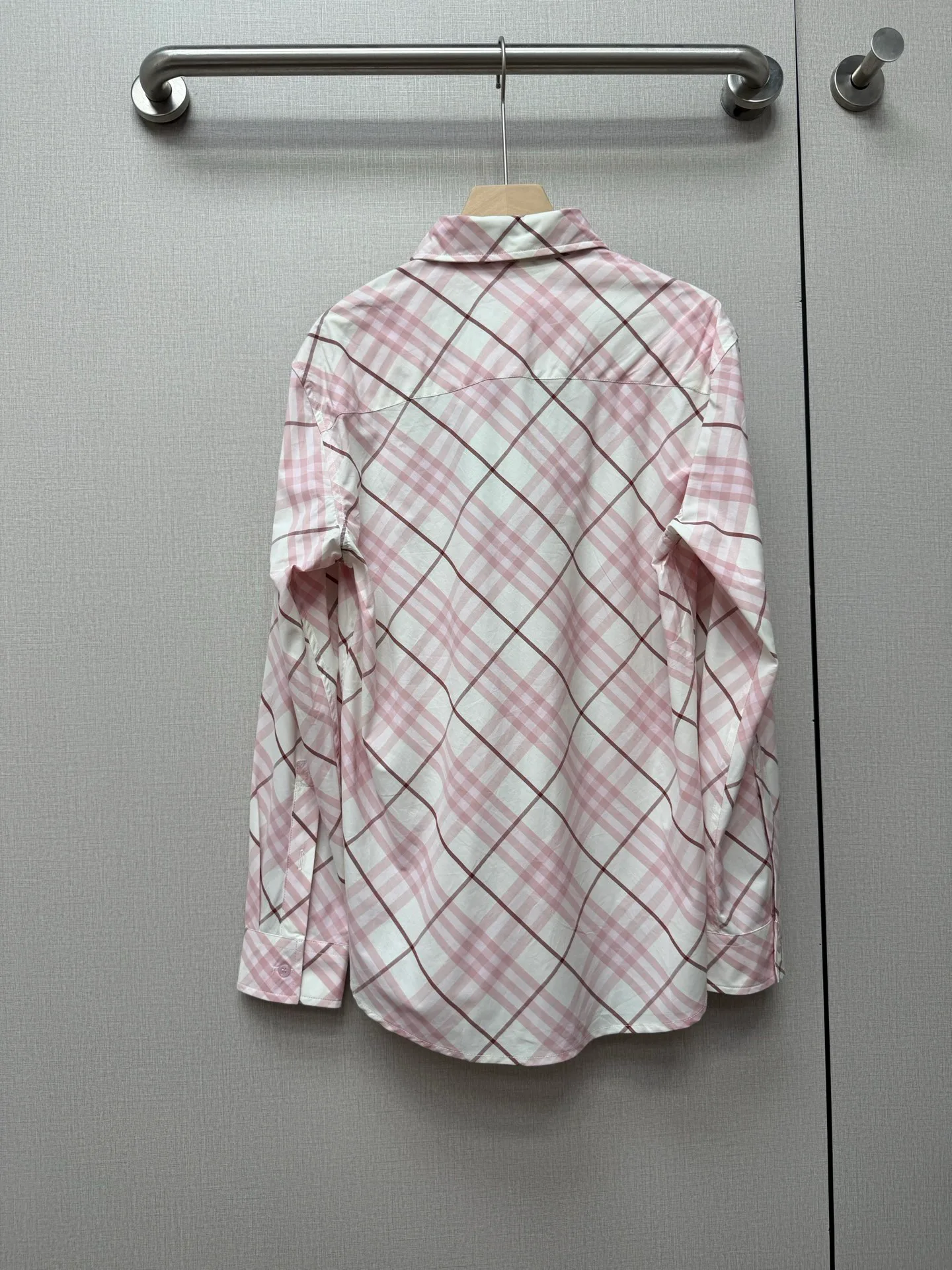 Рубашки Женские Burberry 17796310
