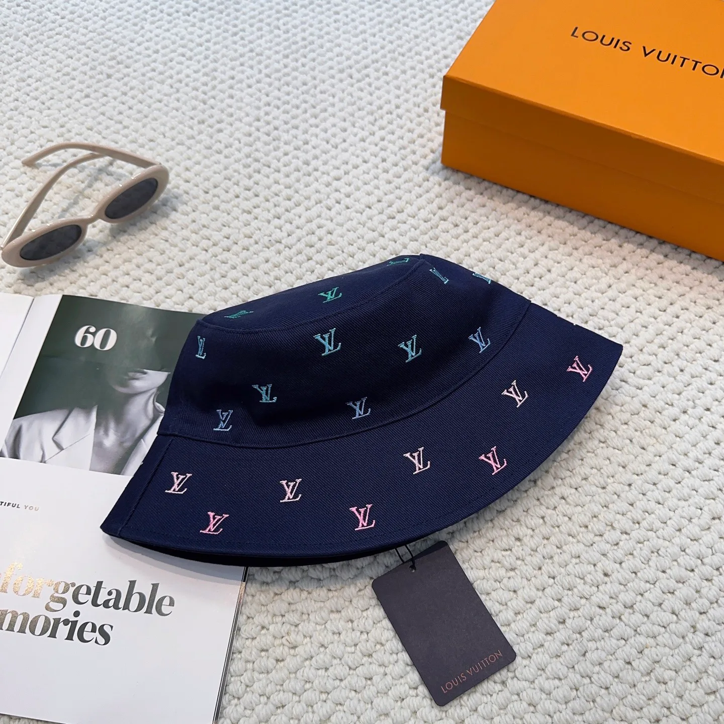 Головные Уборы Louis Vuitton 12764987