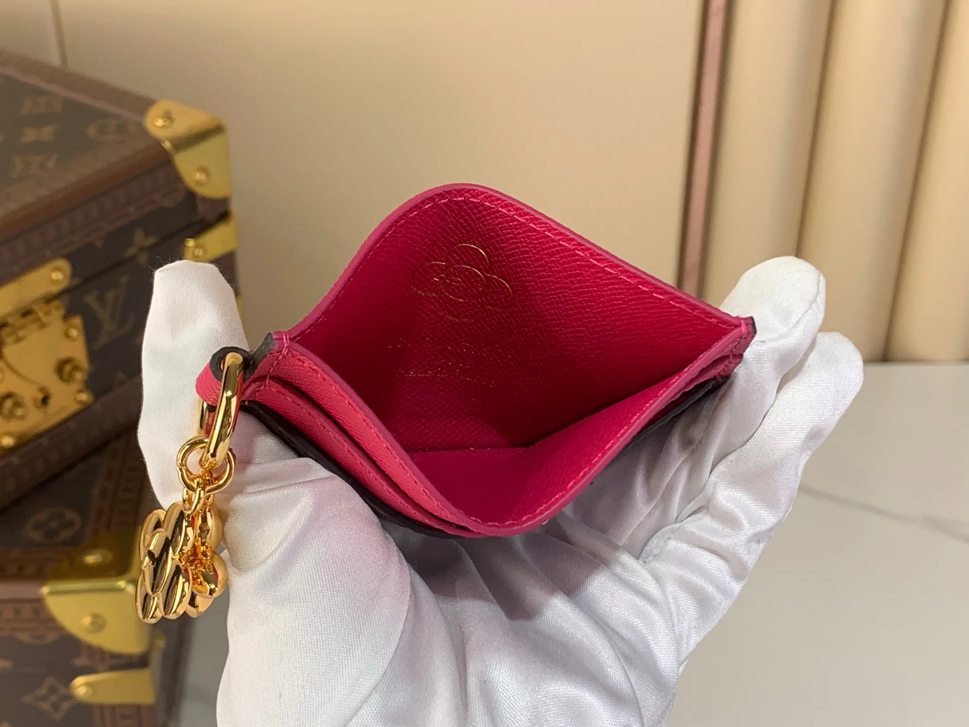 Визитницы Louis Vuitton 1308587