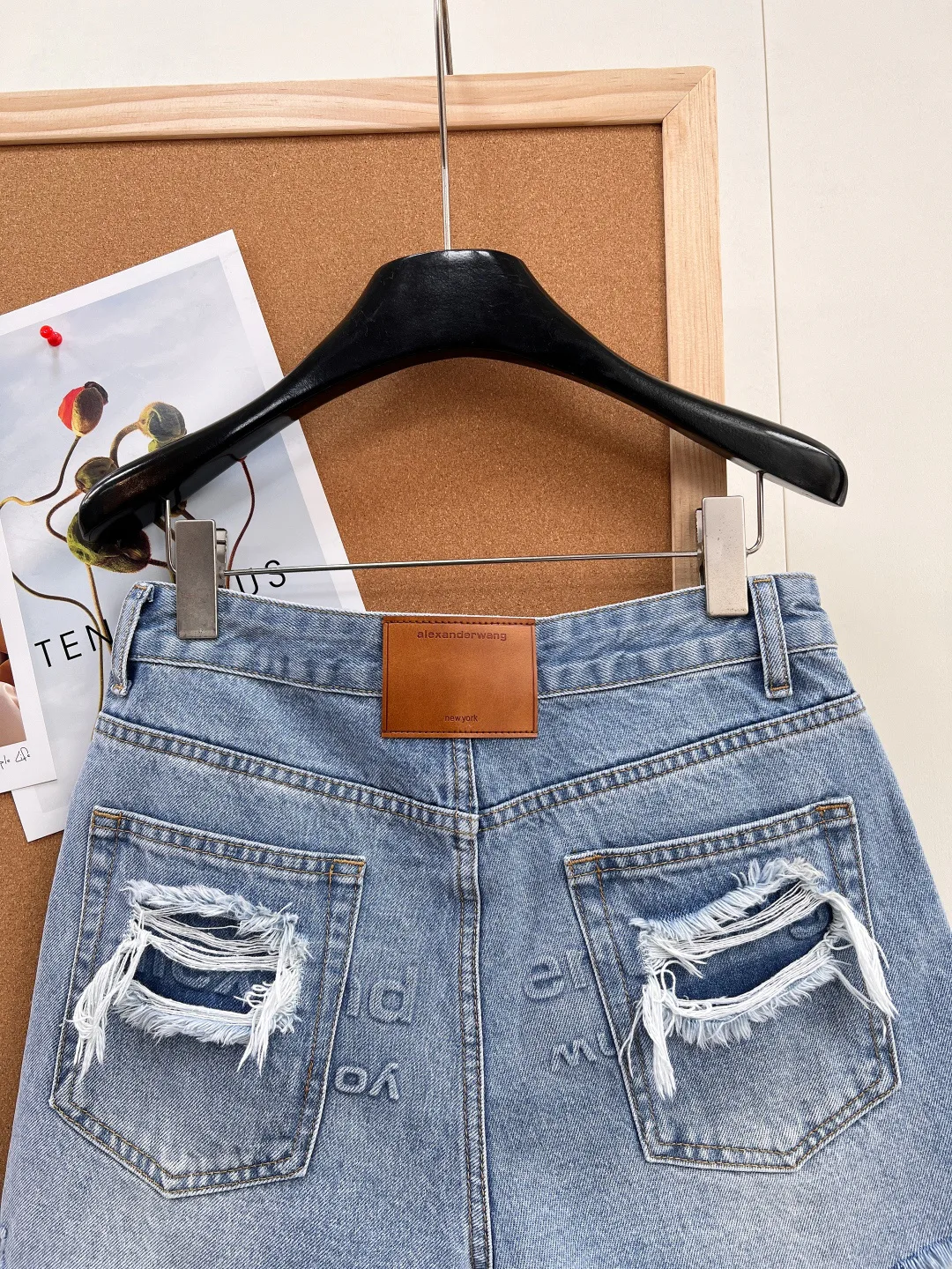 Шорты Женские Alexander Wang 13471635
