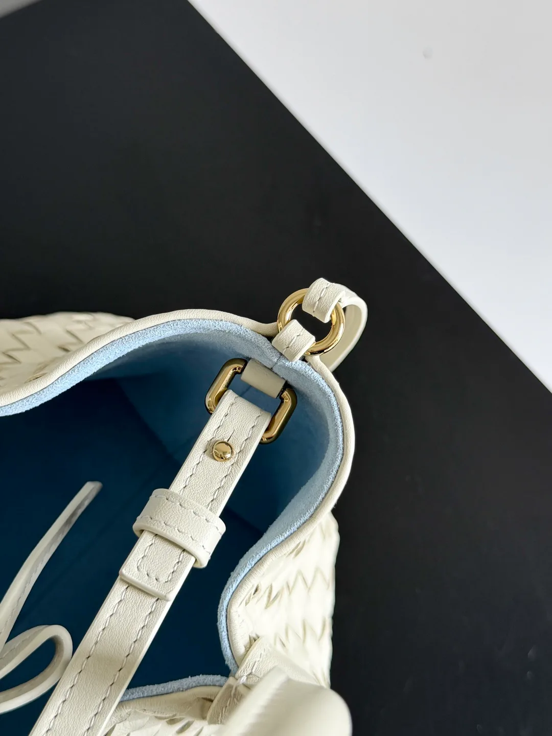 Классические Сумки Женские Bottega Veneta 11428146