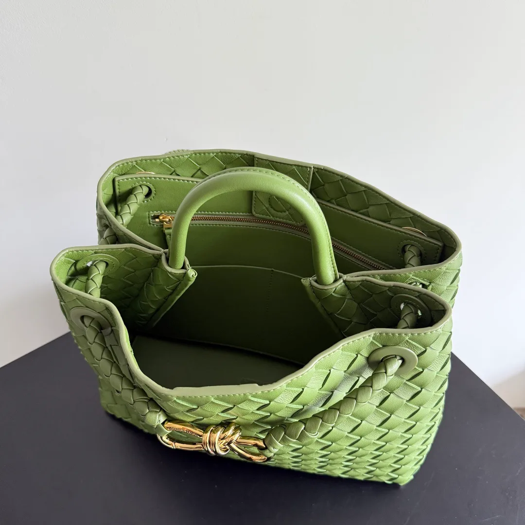 Сумки На Ремне Женские Bottega Veneta 274343