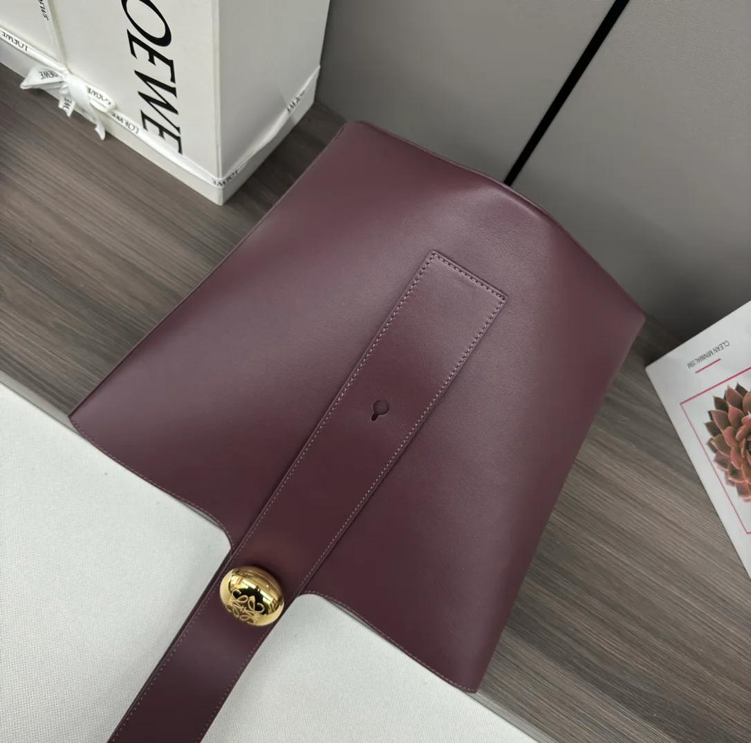 Классические Сумки Женские Loewe 1299655