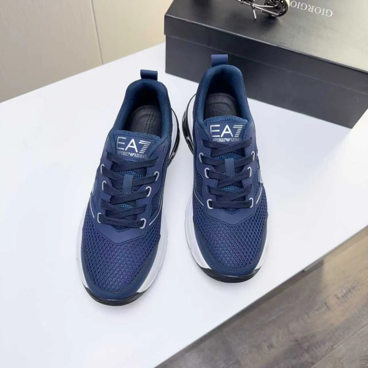 Кроссовки Мужские Armani 236006