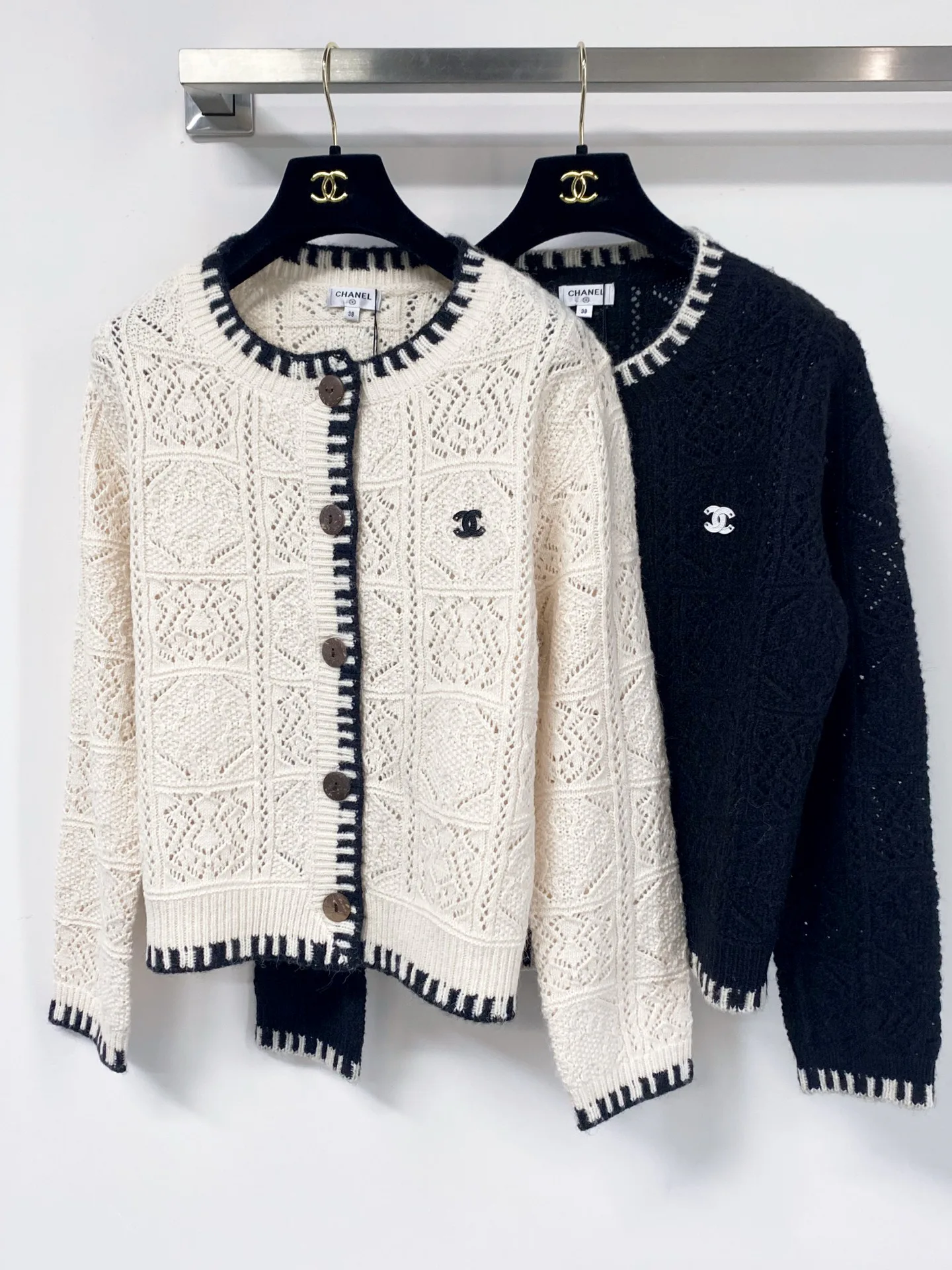 Джемперы И Свитеры Женские Chanel 18930367