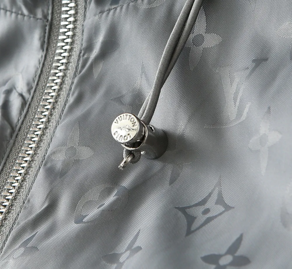 Куртки И Пуховики Мужские Louis Vuitton 9949815