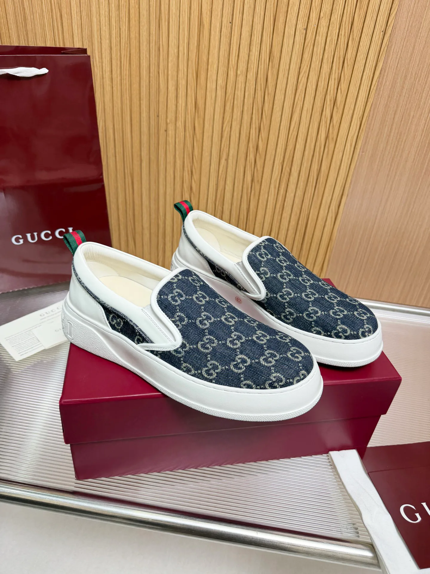 Кроссовки Мужские Gucci 17620465