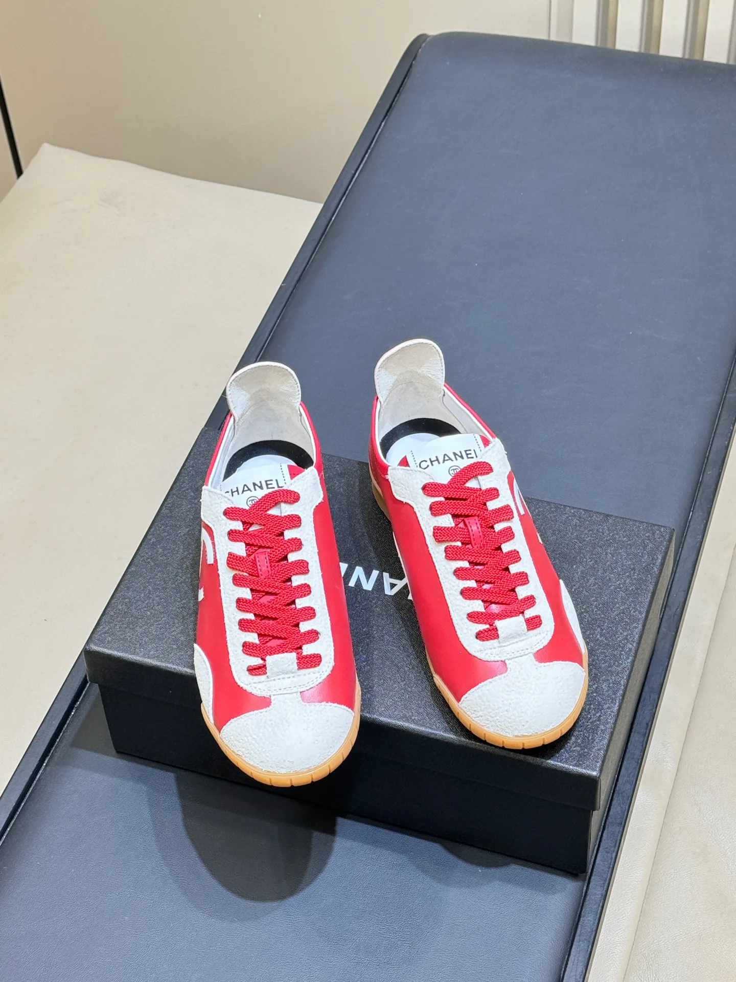 Кроссовки Женские Chanel 11194499