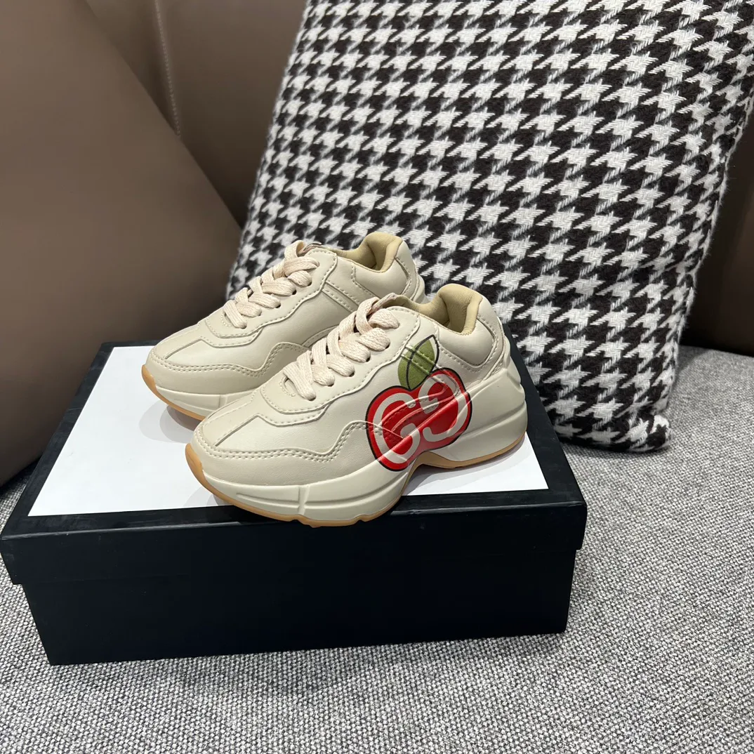 Кроссовки Женские Gucci 18696816