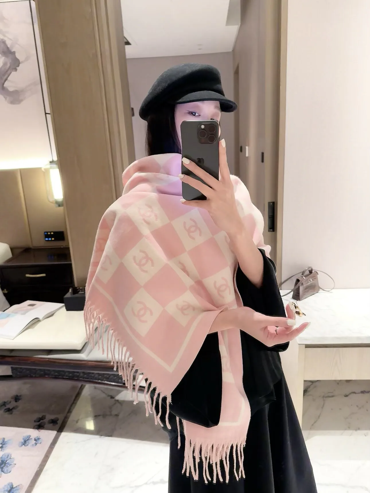 Шарфы Chanel 18003033
