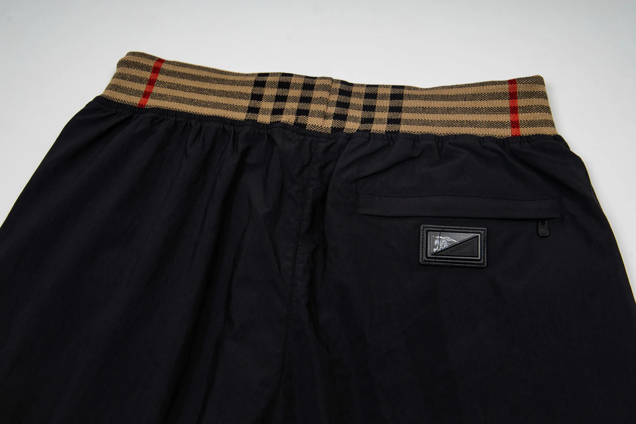 Шорты Мужские Burberry 11528453