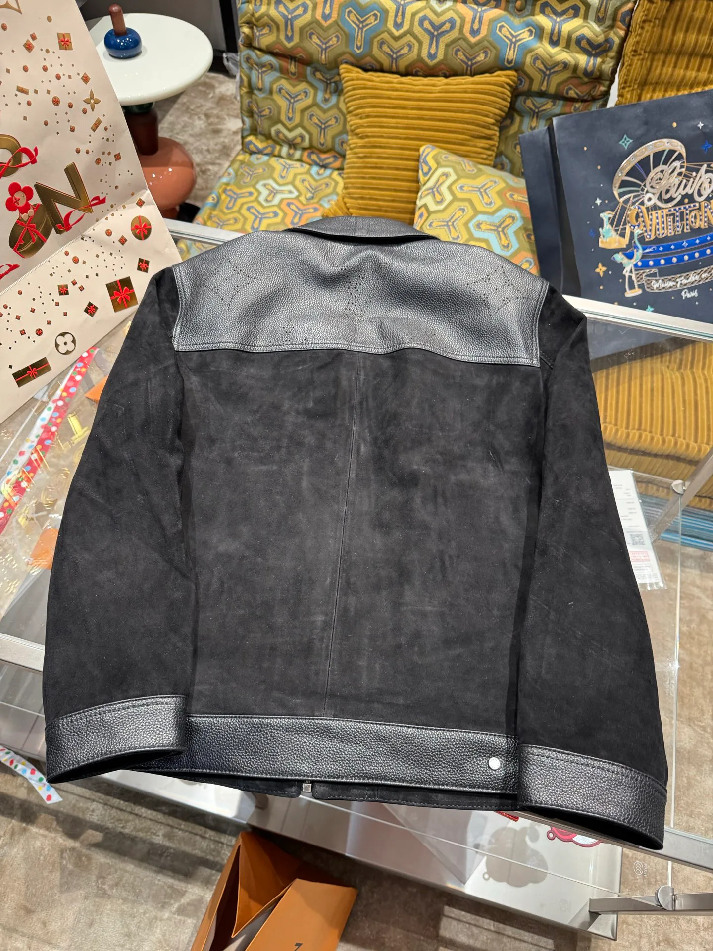 Кожаные Куртки И Дублёнки Мужские Louis Vuitton 5235540