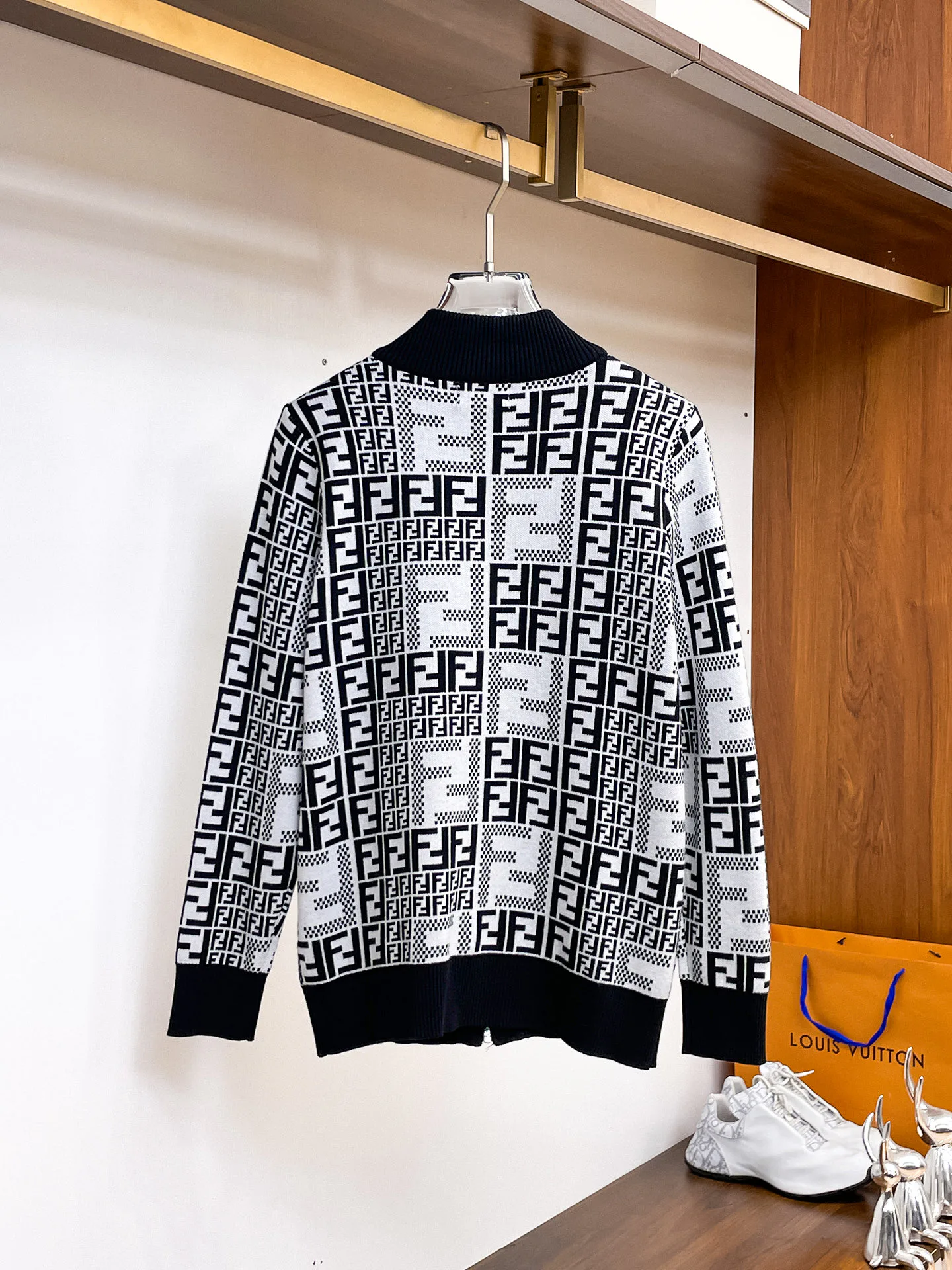 Джемперы И Свитеры Женские Fendi 1273895