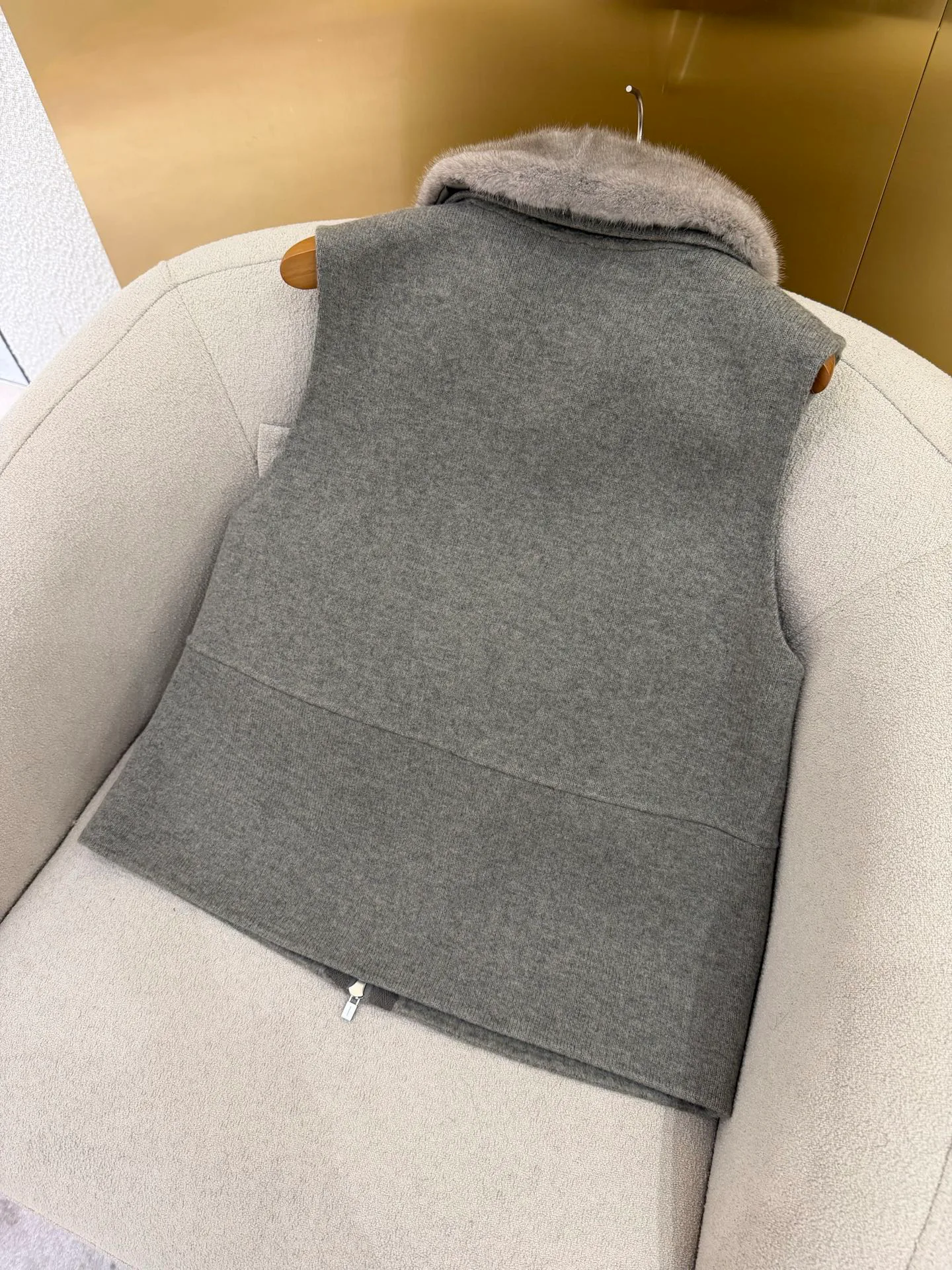 Жилеты Женские Loro Piana 18513129