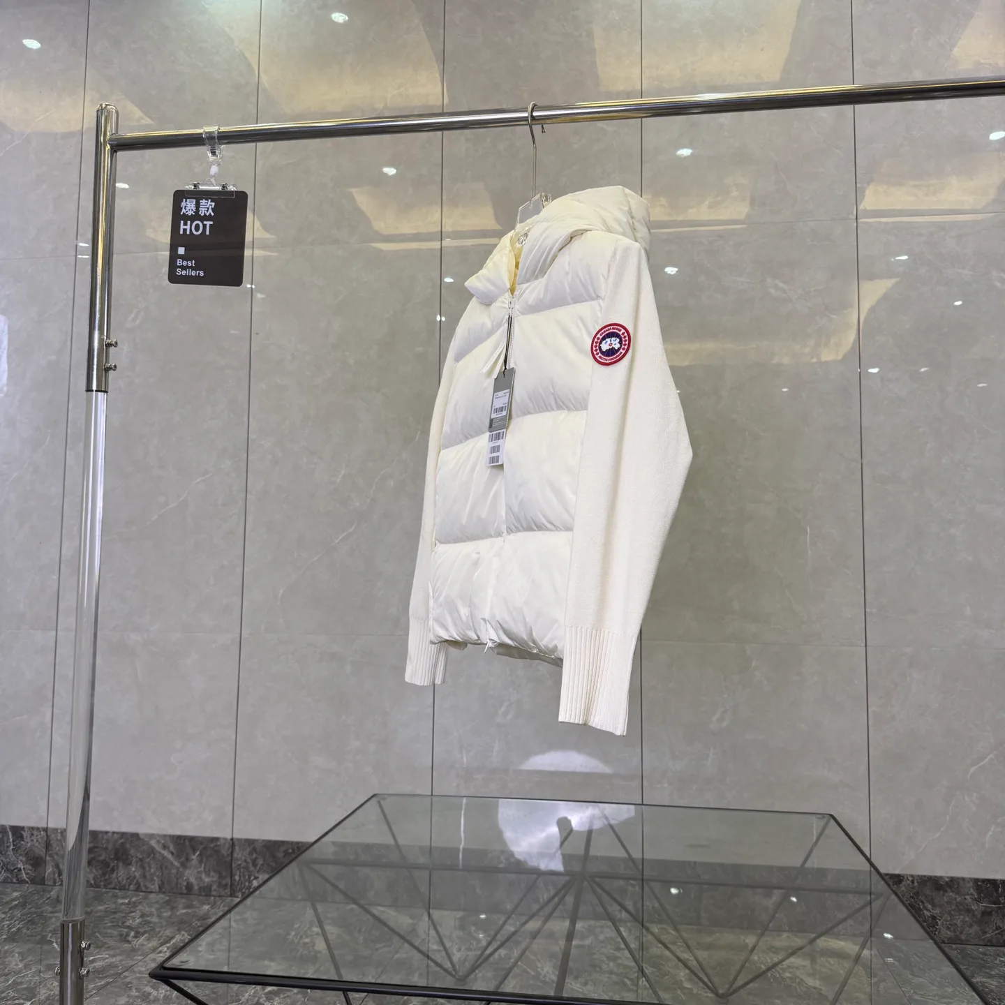 Куртки И Пуховики Женские Canada Goose 17949539