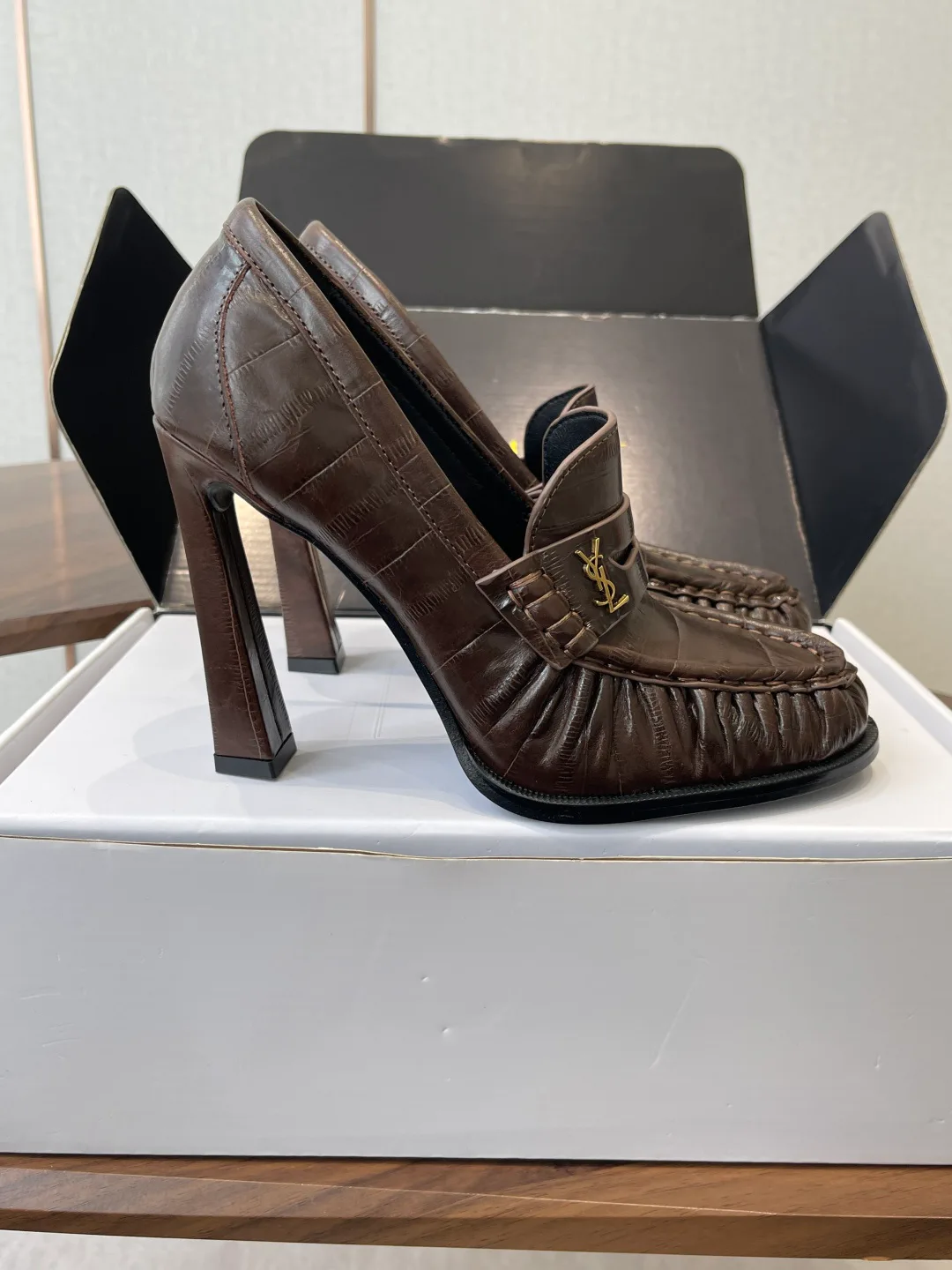 Лоферы И Мокасины Женские Saint Laurent 1284421
