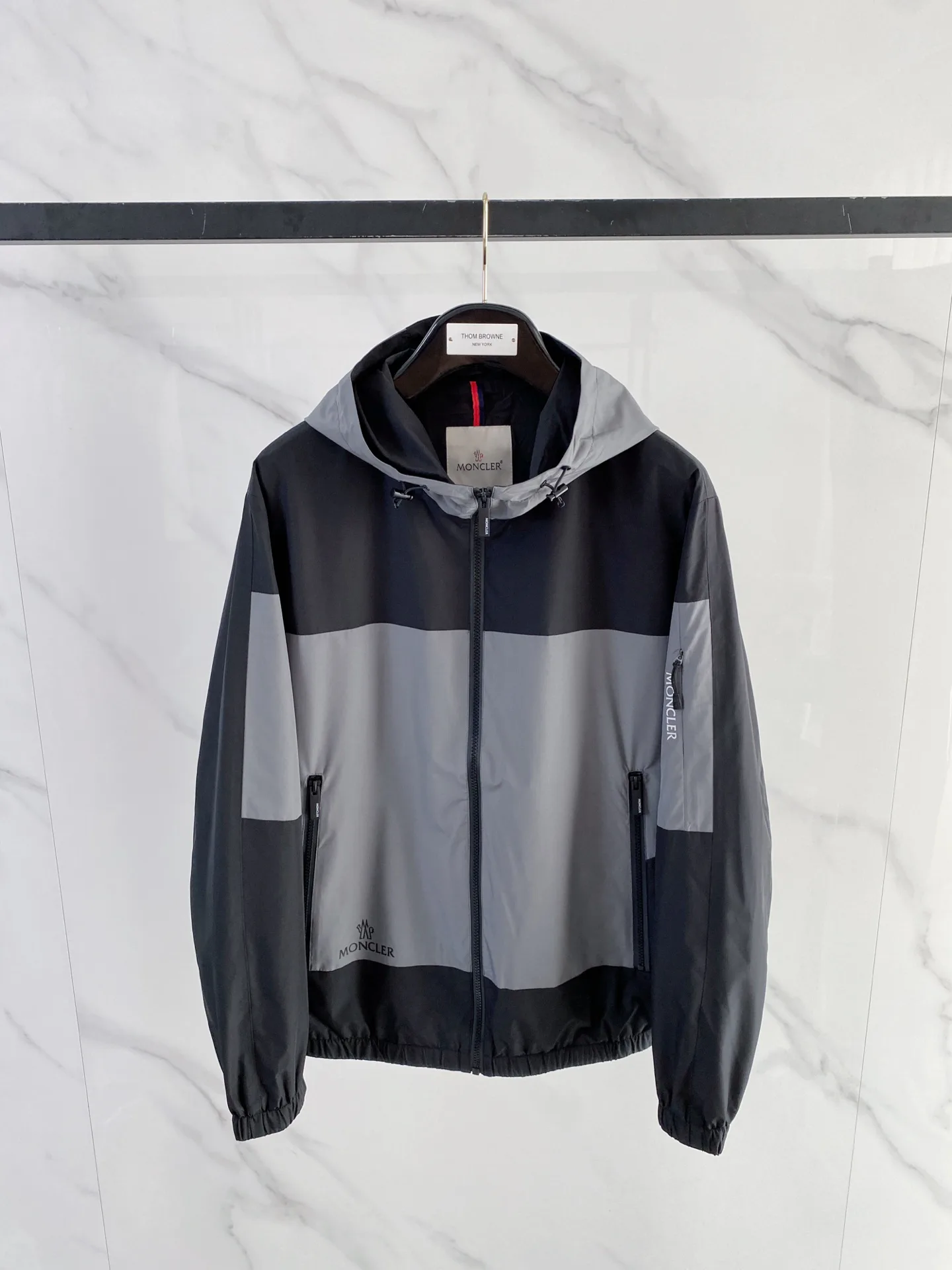 Куртки И Пуховики Мужские Moncler 11584577