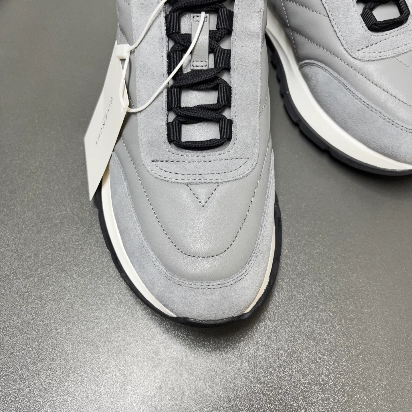 Кроссовки Мужские Givenchy 2575563