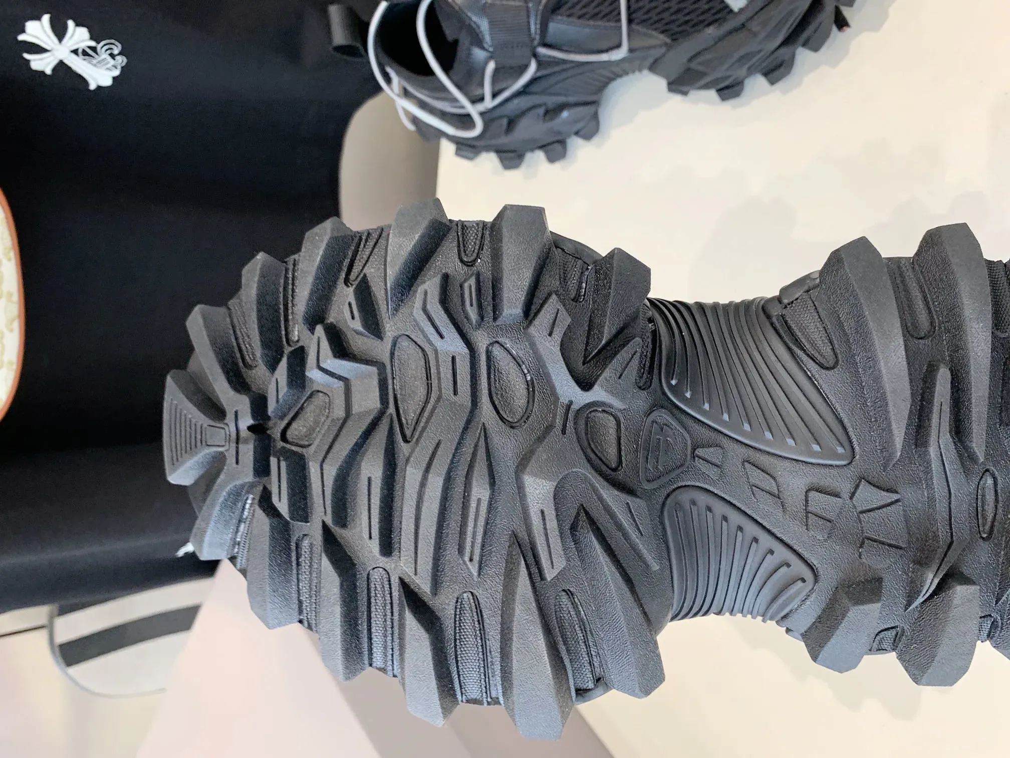 Кроссовки Женские Balenciaga 28235