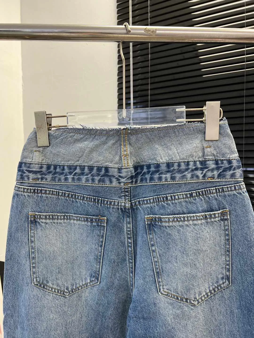 Джинсы Женские Maison Margiela 11270638