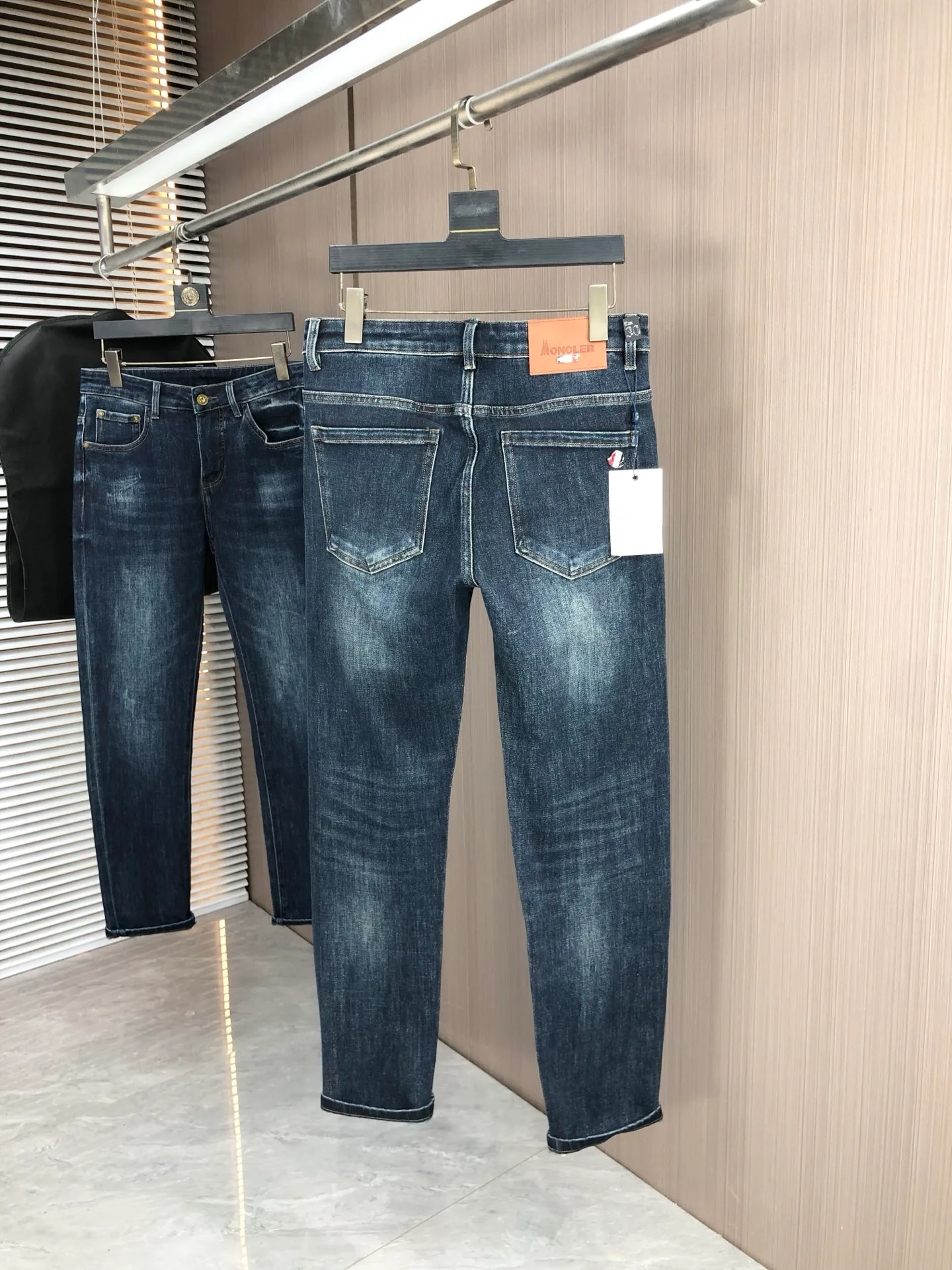 Джинсы Мужские Moncler 6046269