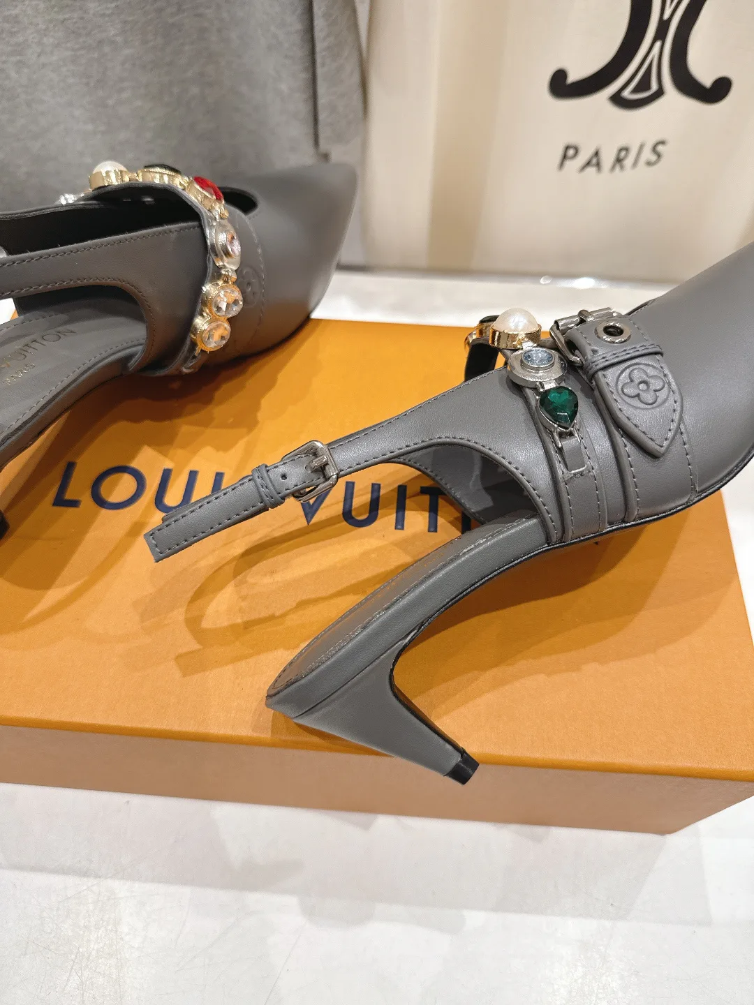 Туфли Женские Louis Vuitton 528613