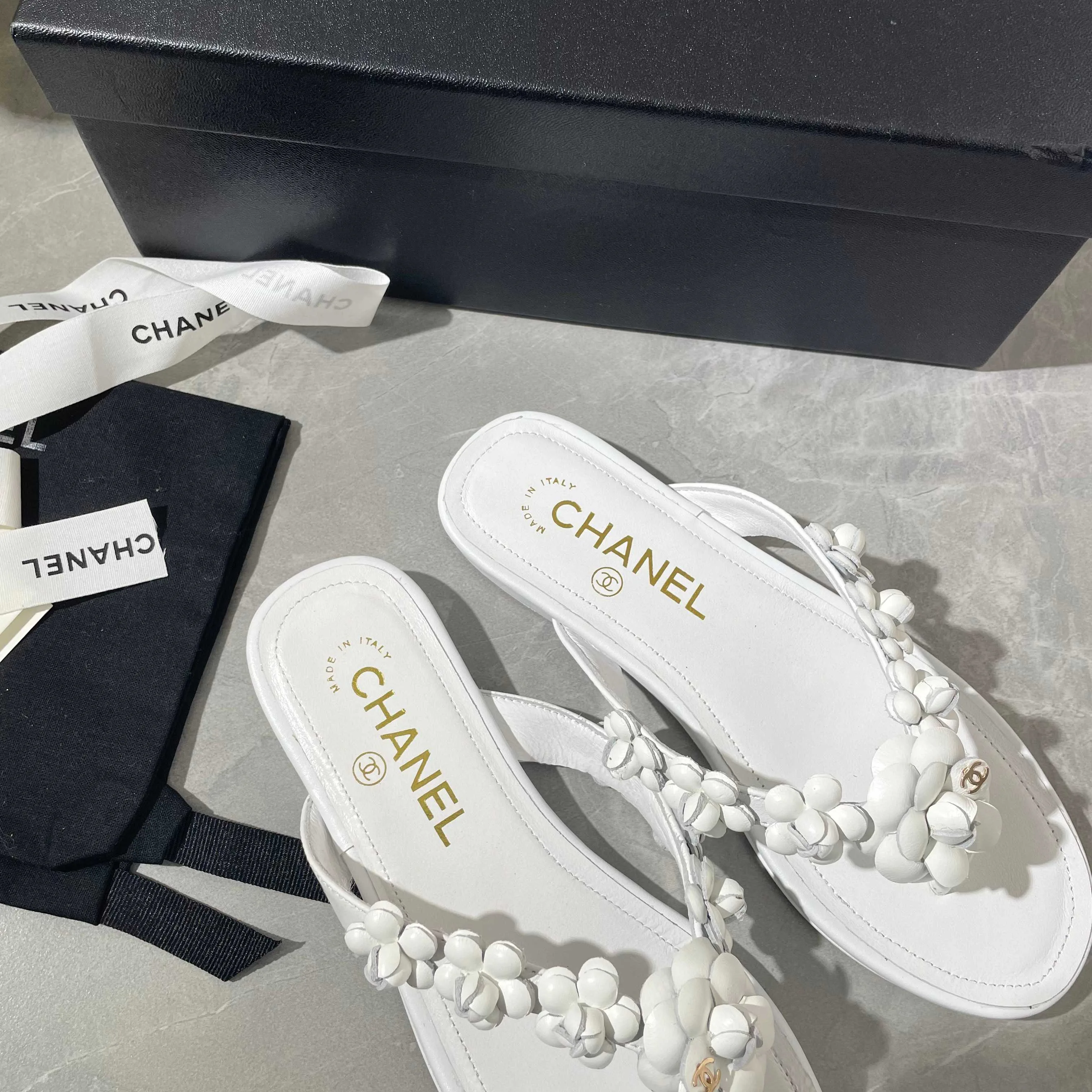 Шлепанцы Женские Chanel 17947067