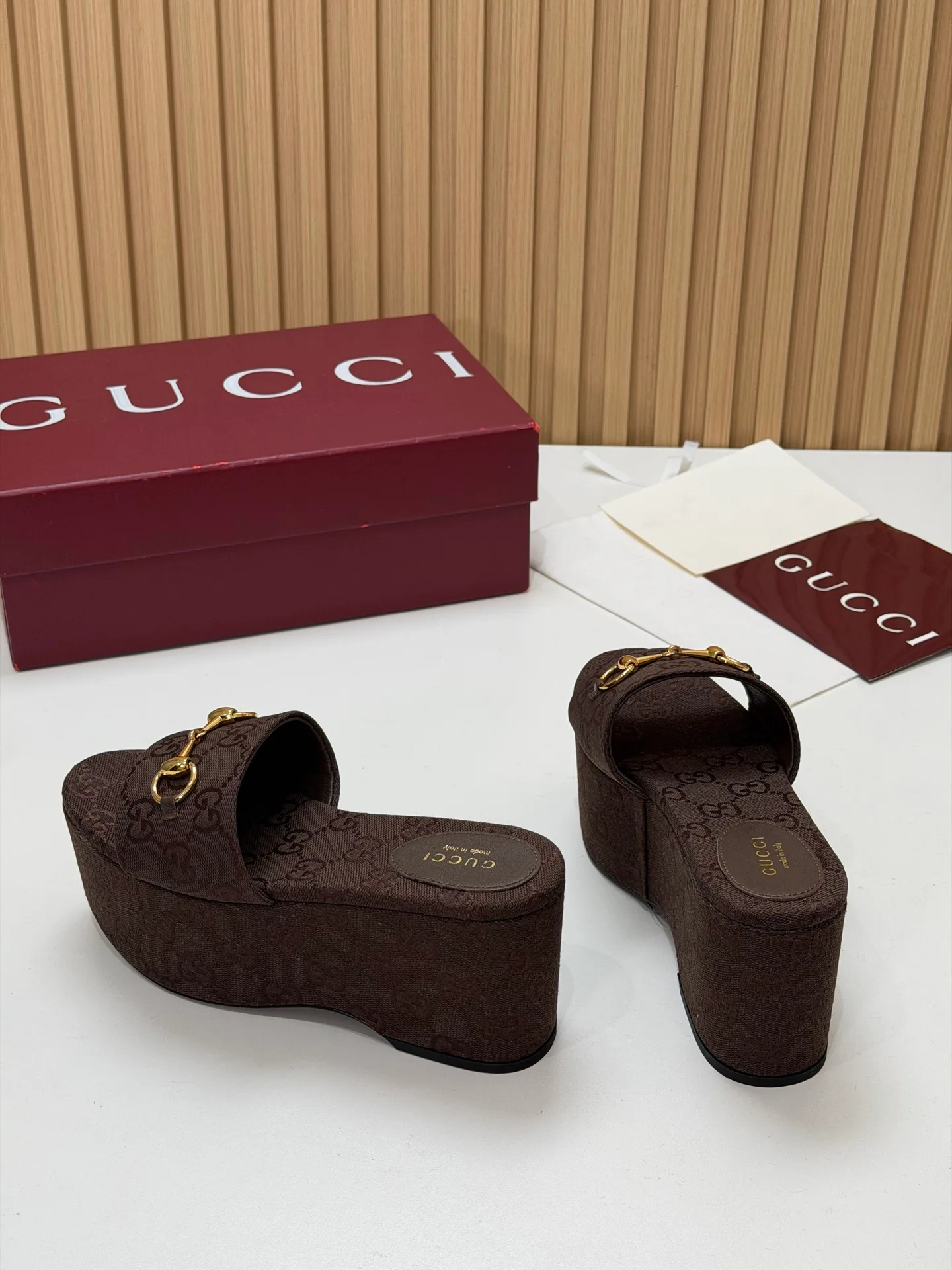 Босоножки Женские Gucci 17631674