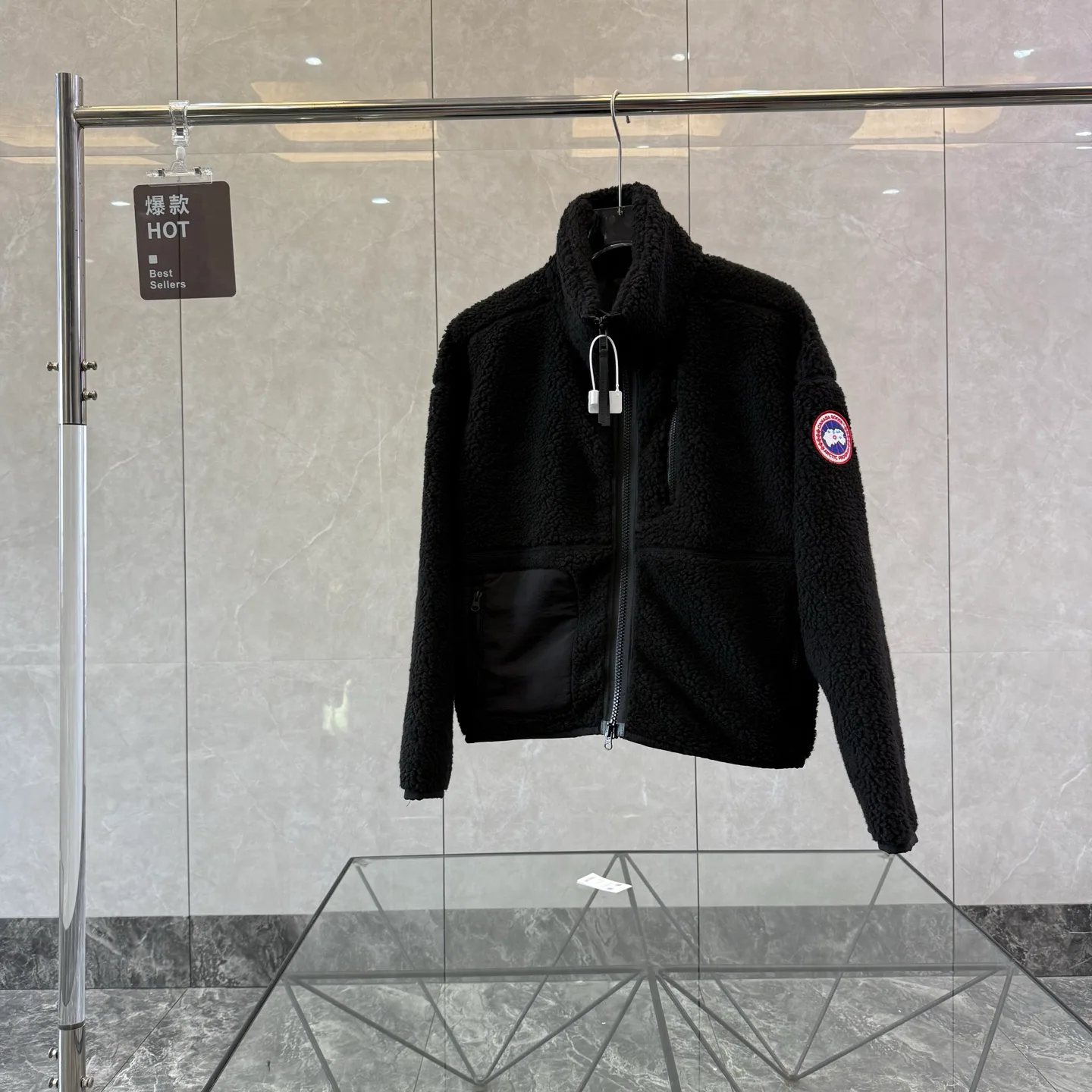 Куртки И Пуховики Женские Canada Goose 18722941