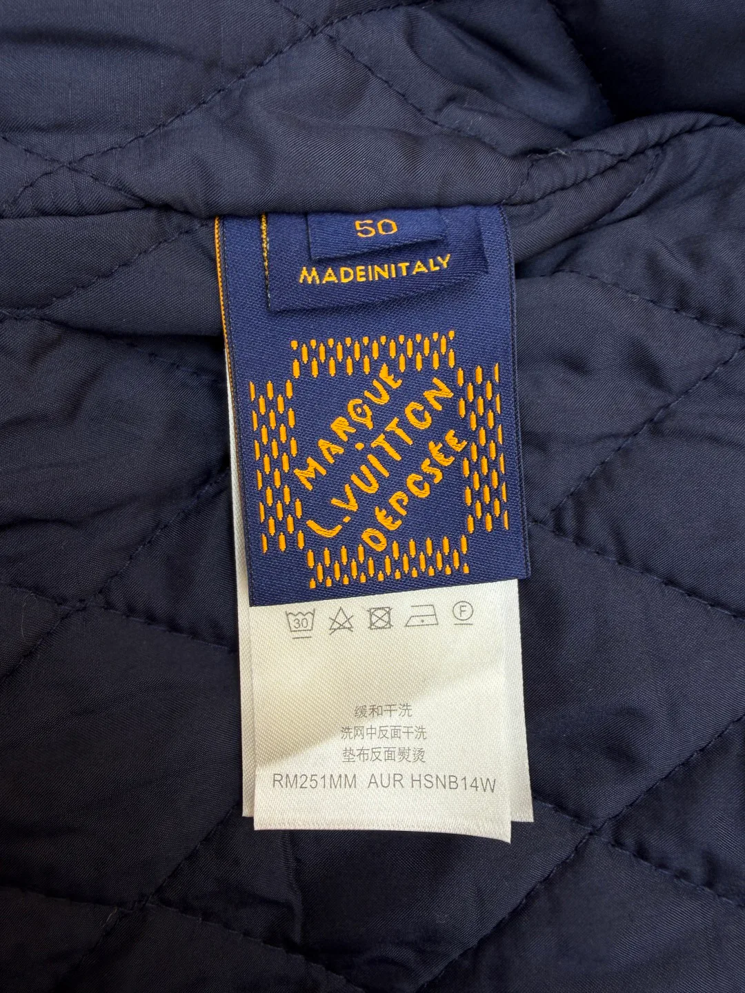 Куртки И Пуховики Мужские Louis Vuitton 1566565