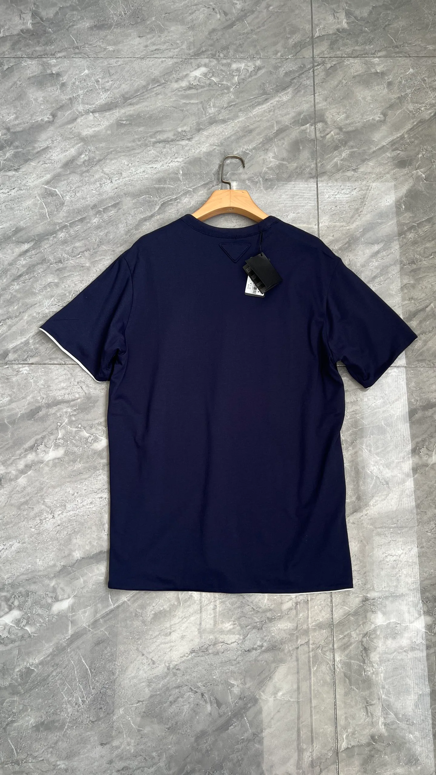Футболки Женские Prada 11385442