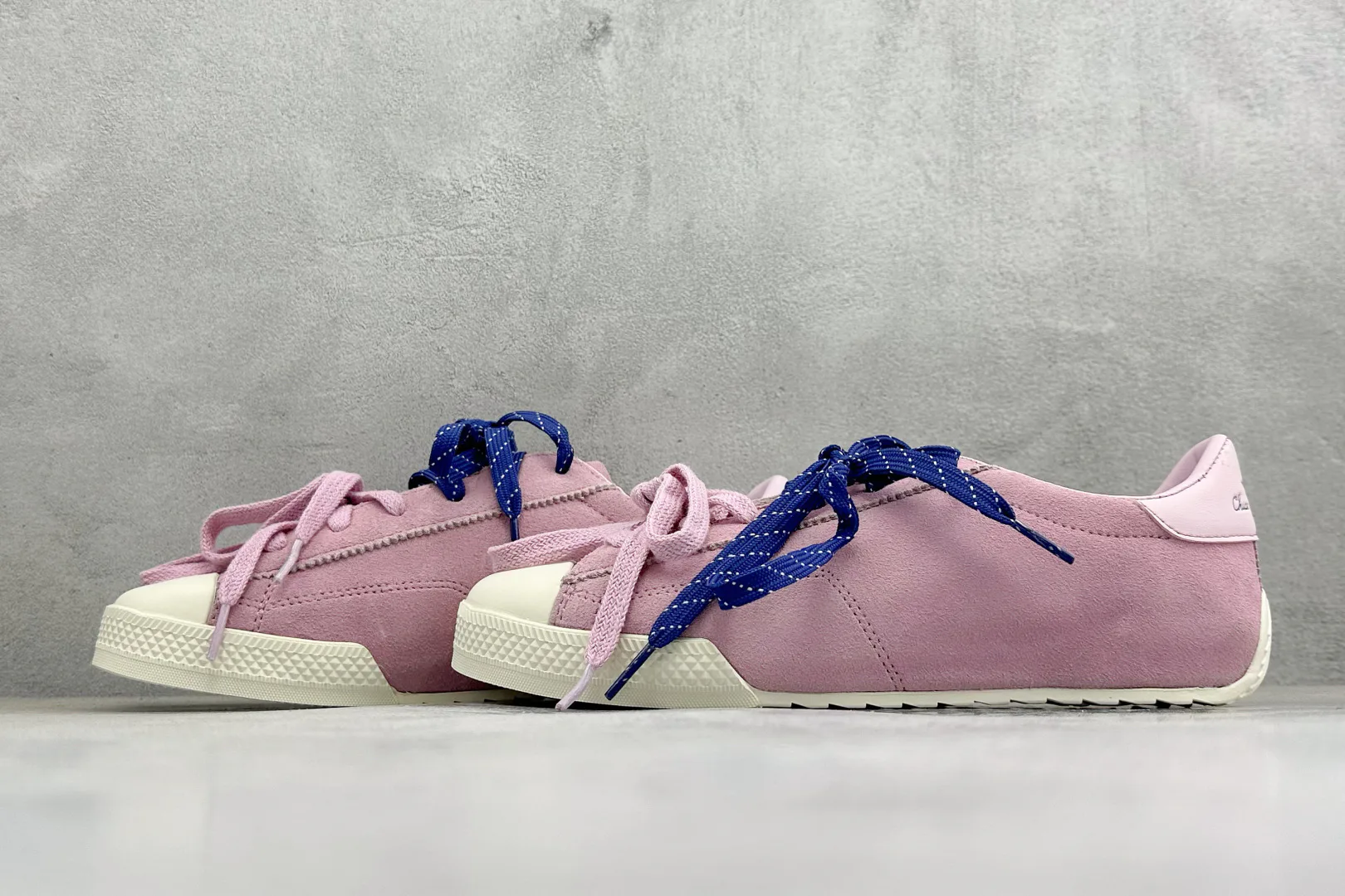 Кроссовки Женские Converse 17486373