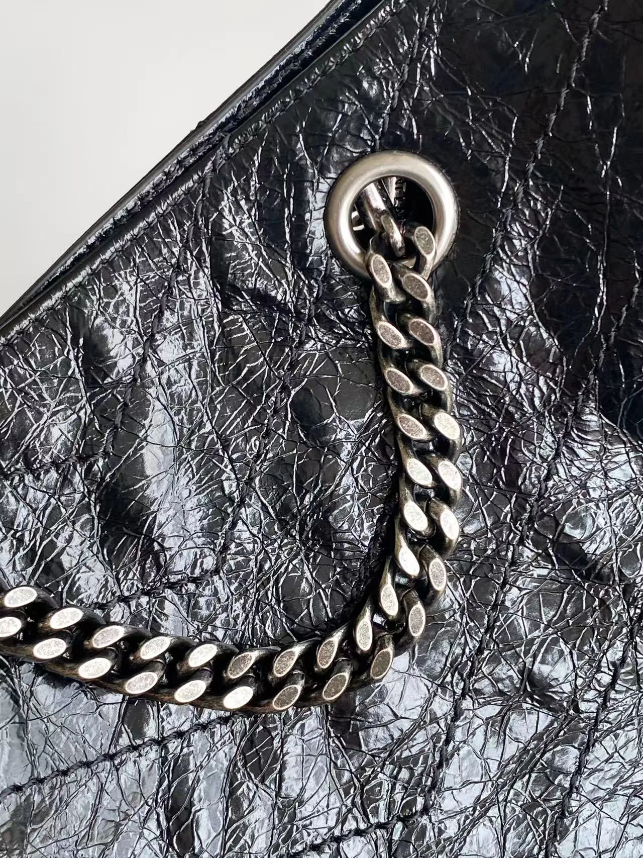 Классические Сумки Женские Saint Laurent 17629557