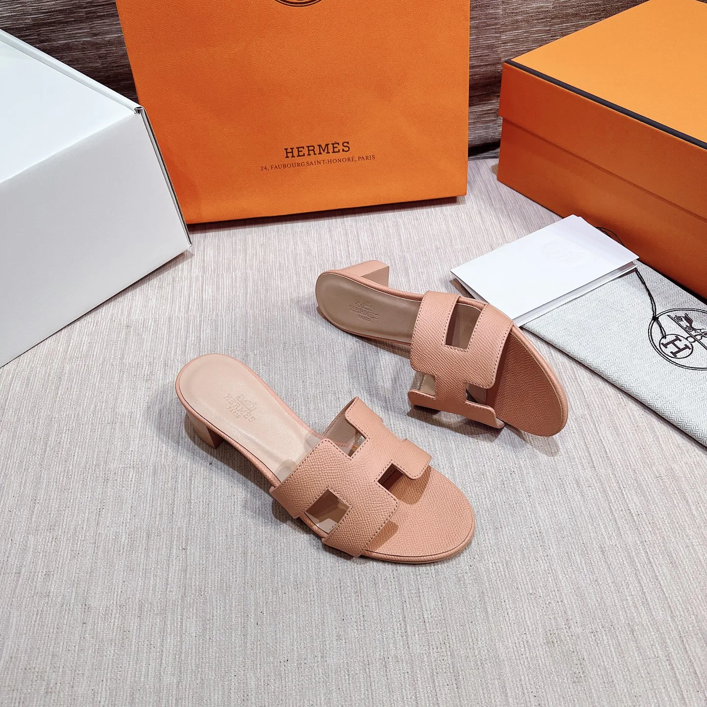 Босоножки Женские Hermes 17749533