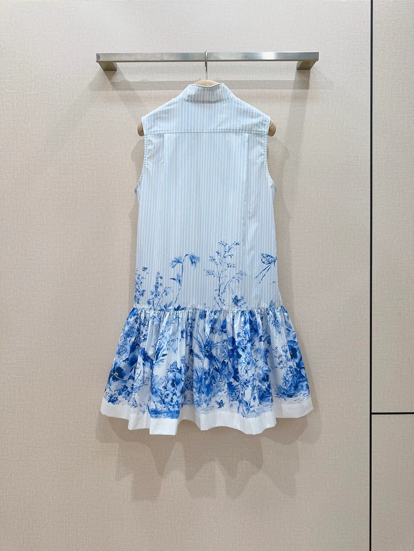 Платья Женские Christian Dior 18032507