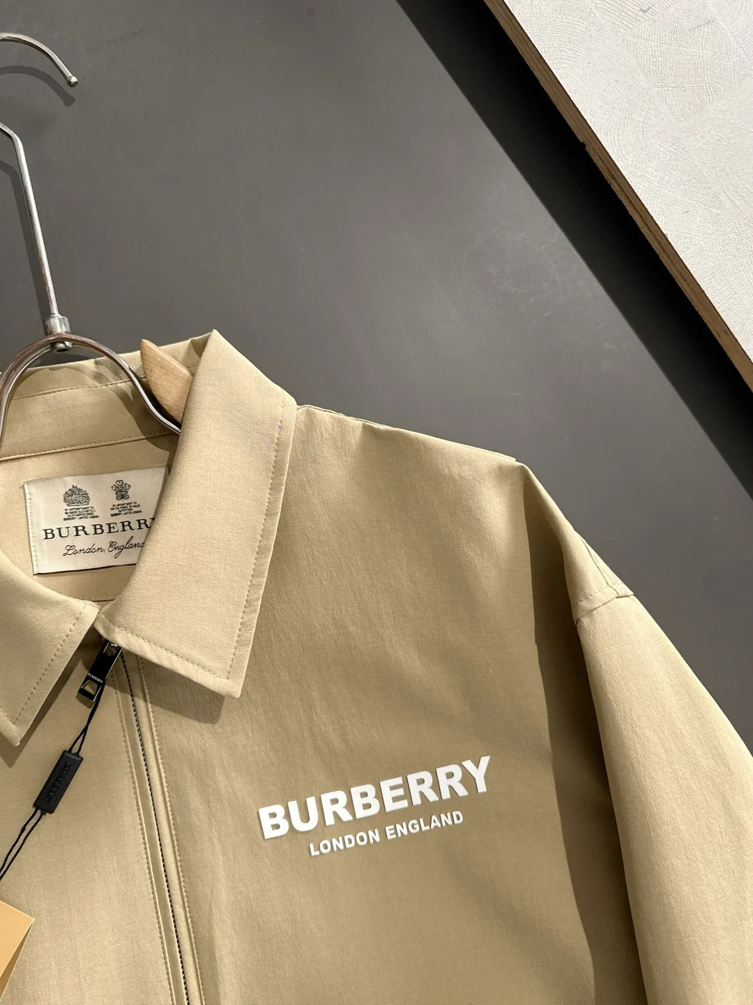 Куртки И Пуховики Мужские Burberry 2968936