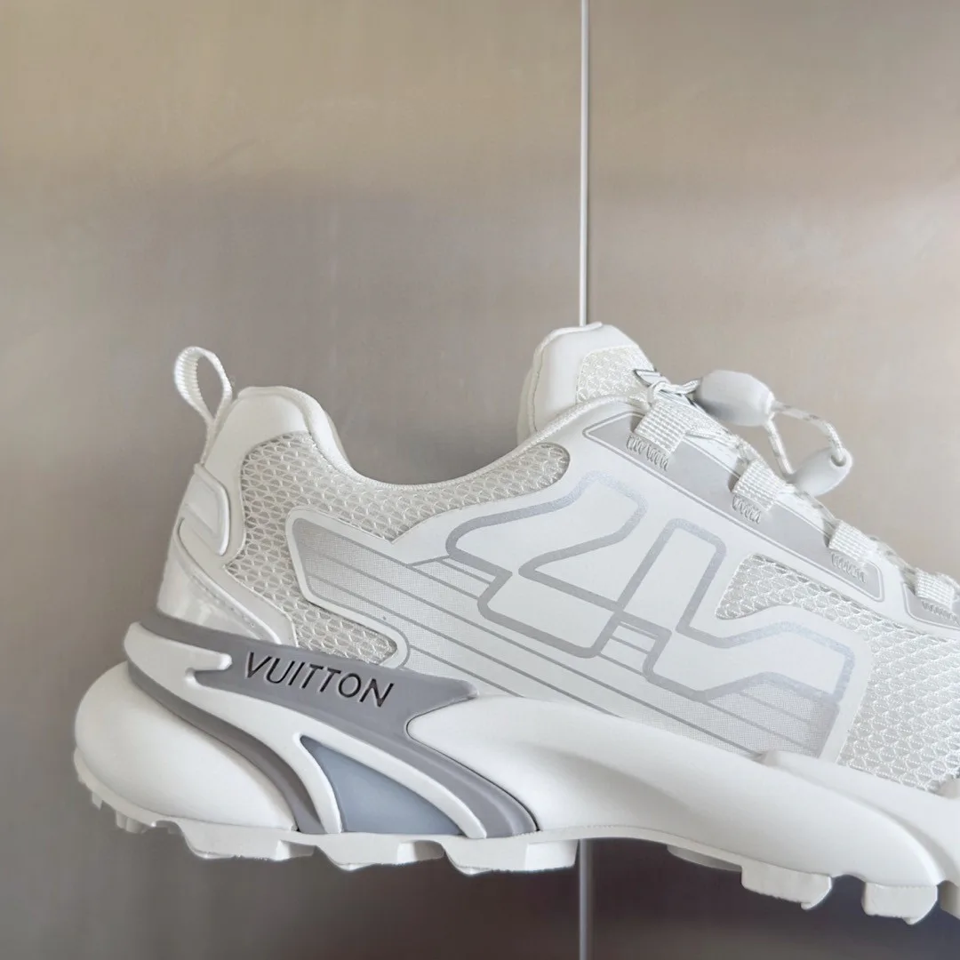 Кроссовки Мужские Louis Vuitton 13563415
