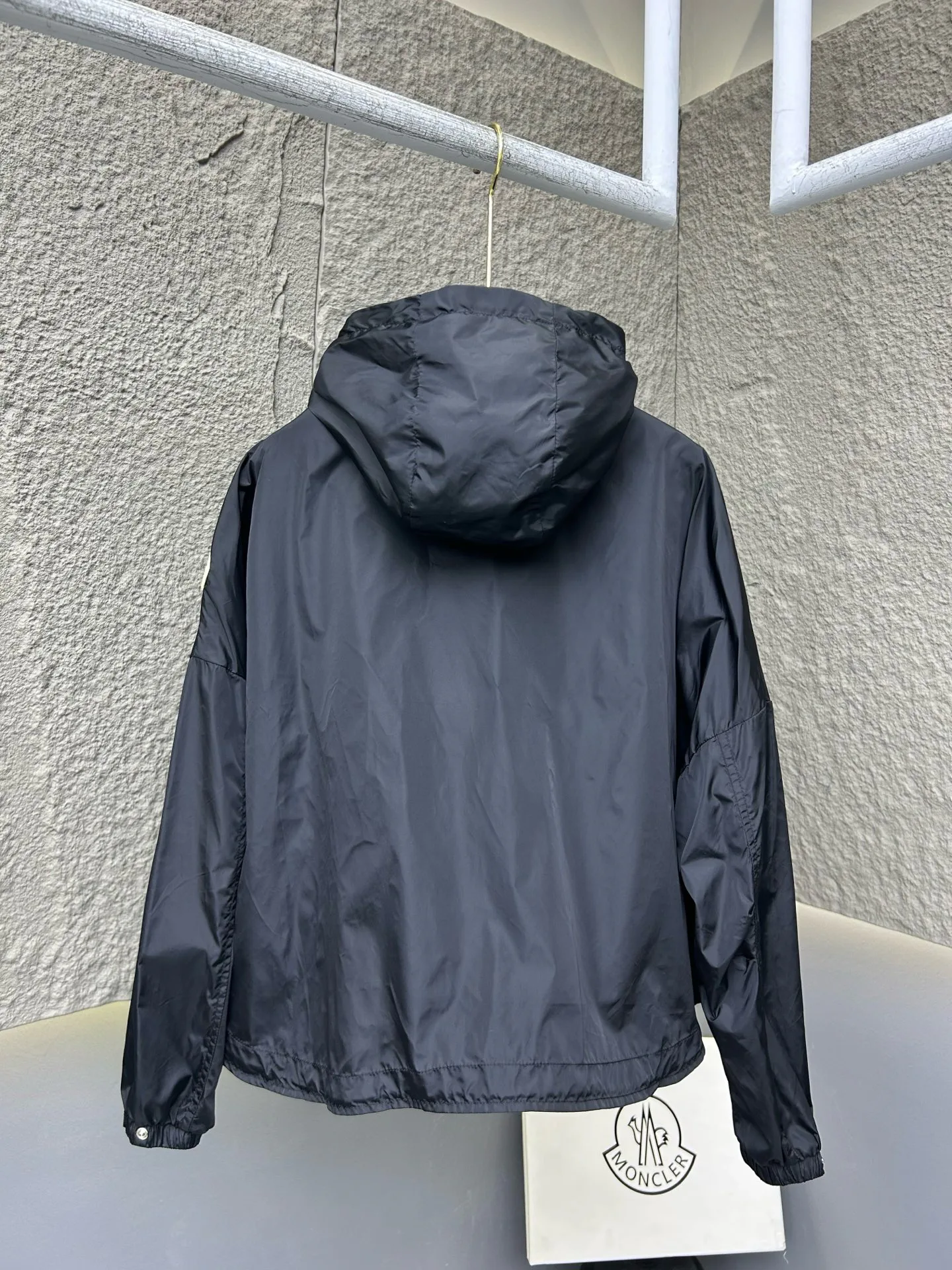 Куртки И Пуховики Женские Moncler 11317678
