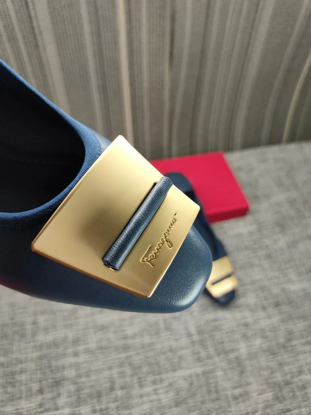 Балетки Женские Salvatore Ferragamo 10806865