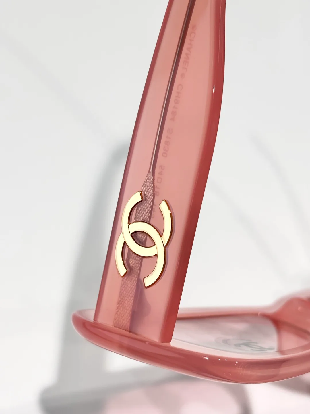 Очки Chanel 954350