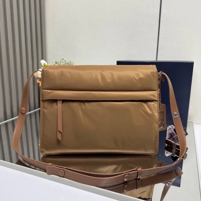 Сумки На Ремне Женские Prada 702845