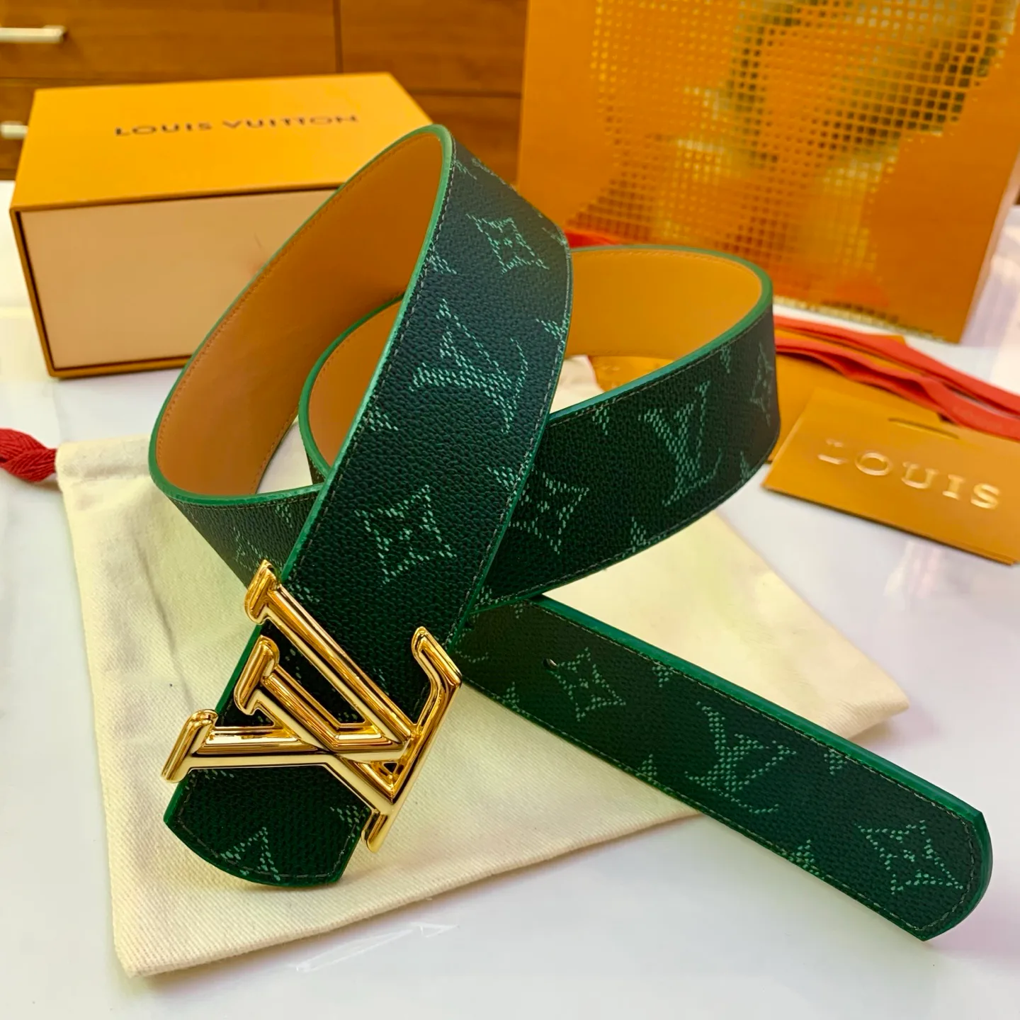 Ремни Louis Vuitton 17725241