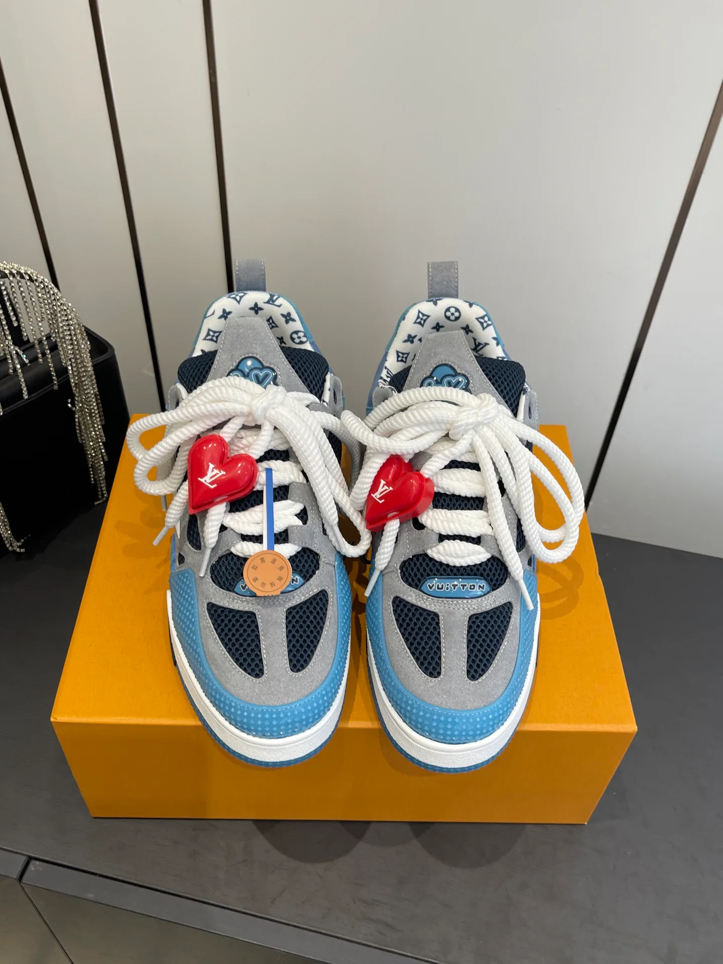 Кроссовки Женские Louis Vuitton 728615